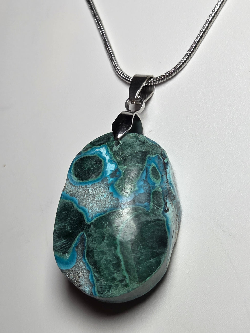 Crycecola crystal handmade necklace