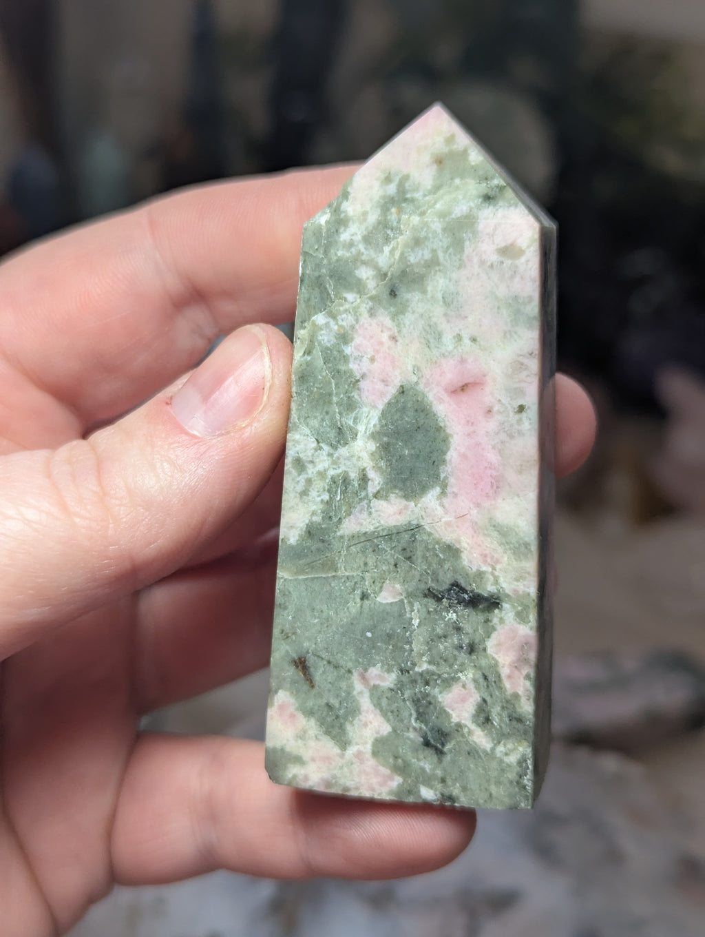 Peruvian rhodonite crystal tower