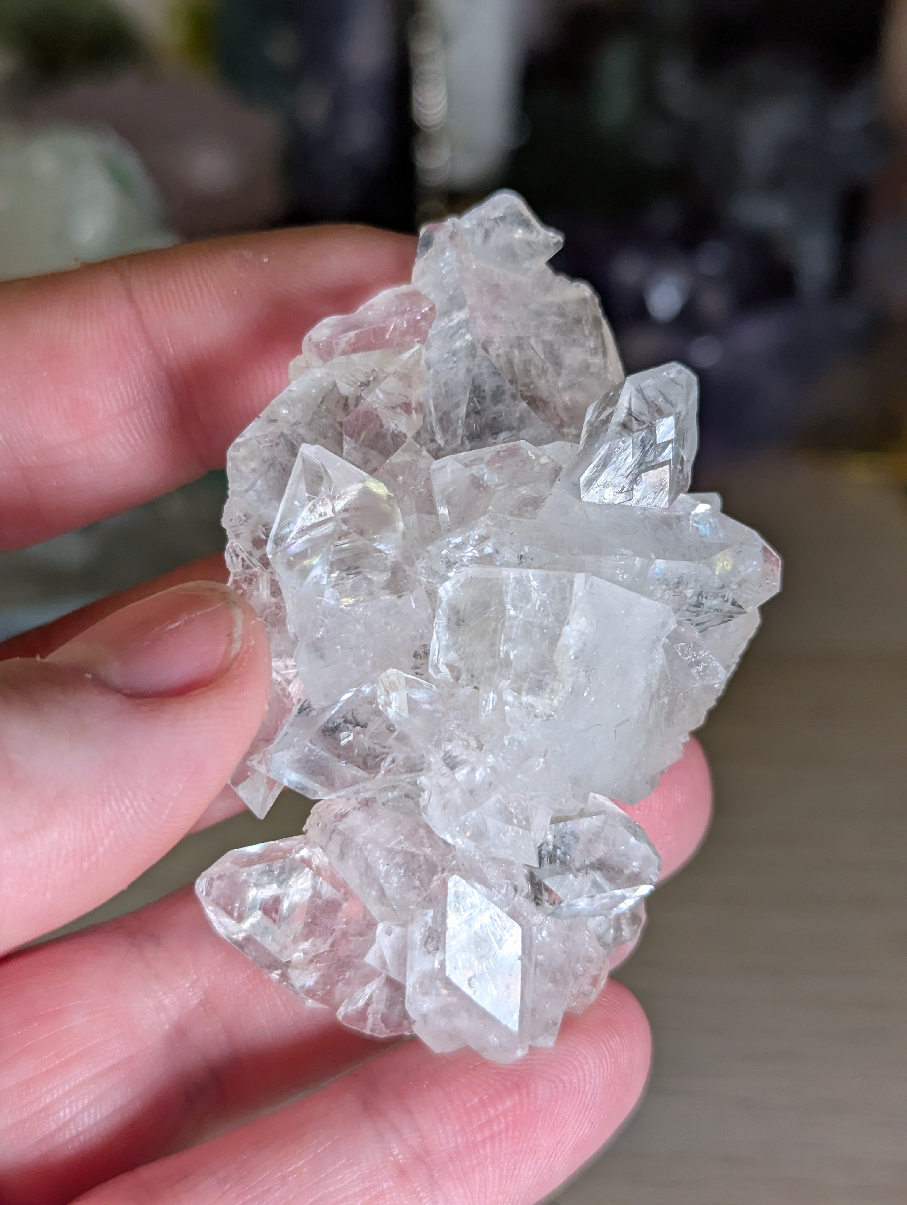 Stunning Crystal diamond Apophyllite incase