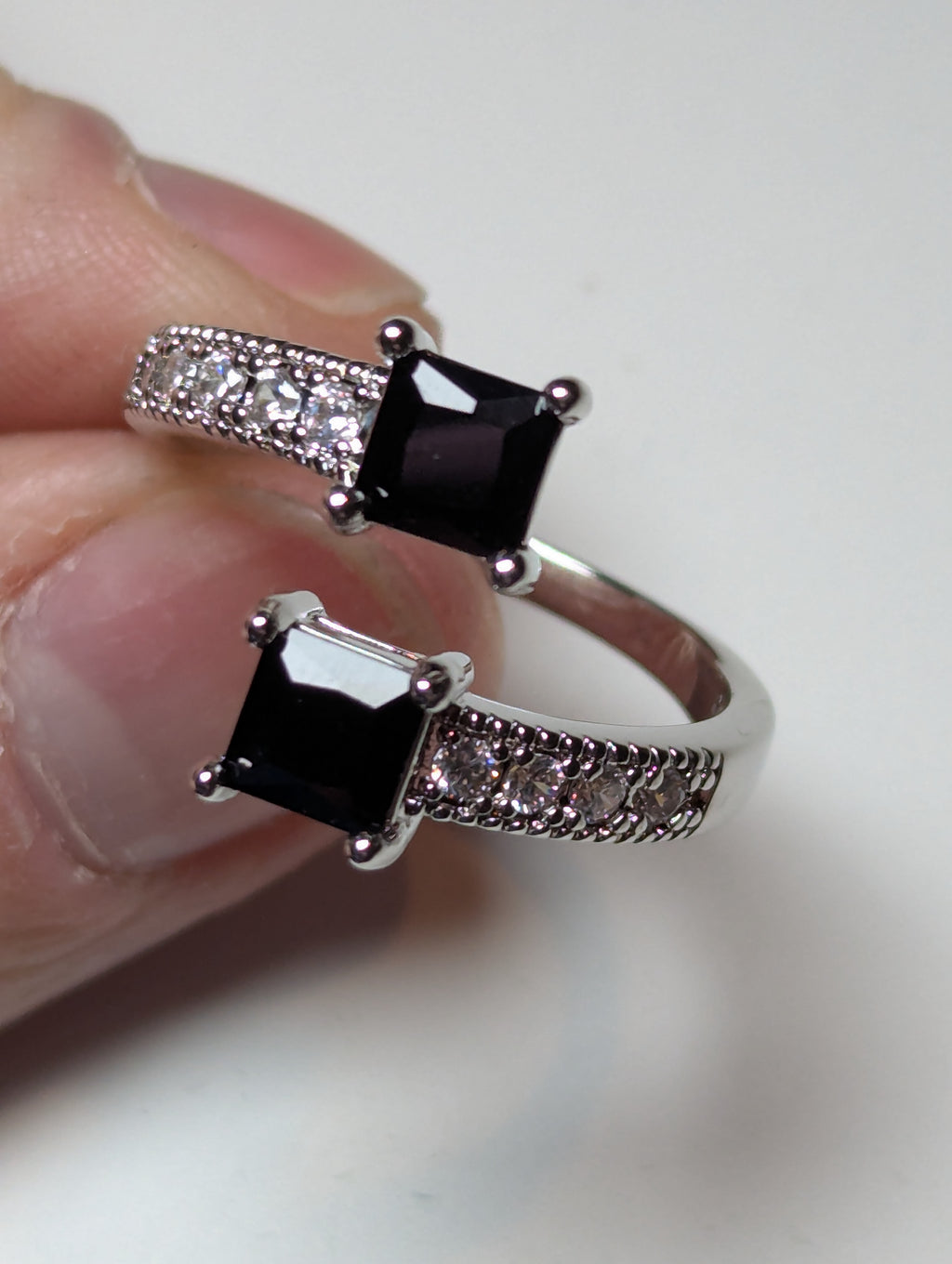 S295 obsidian Adjustable ring