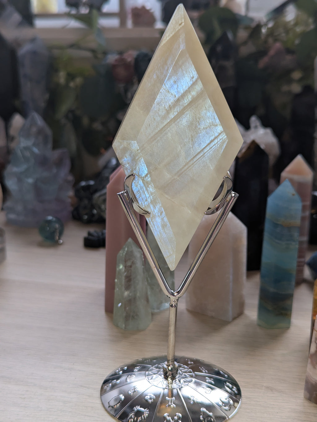 Rainbow moonstone crystal diamond crystal with Stand