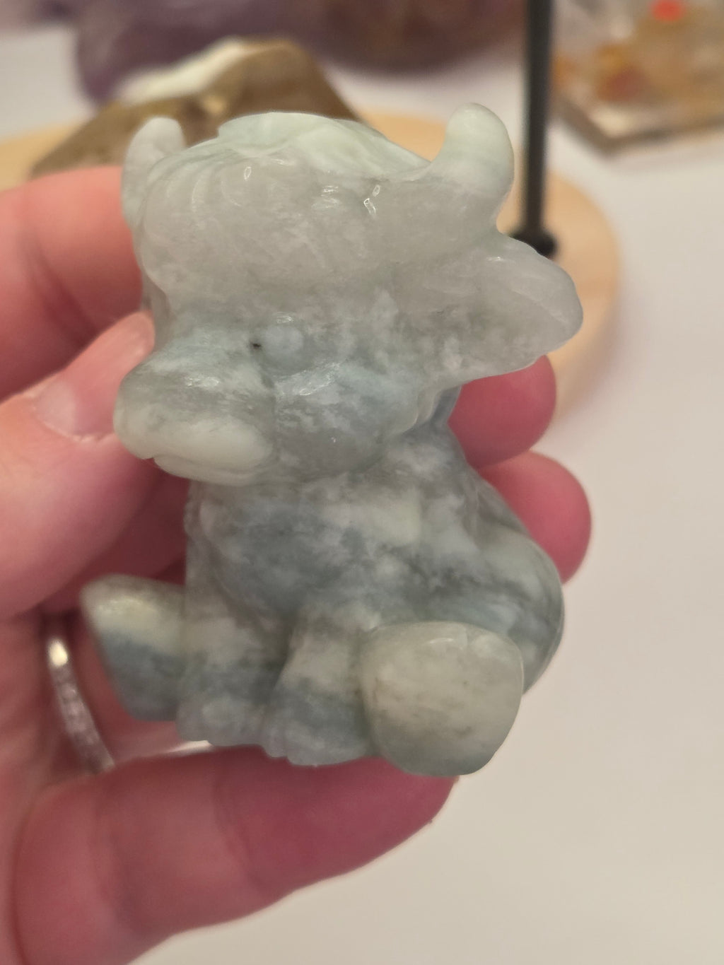 Highland cow carving