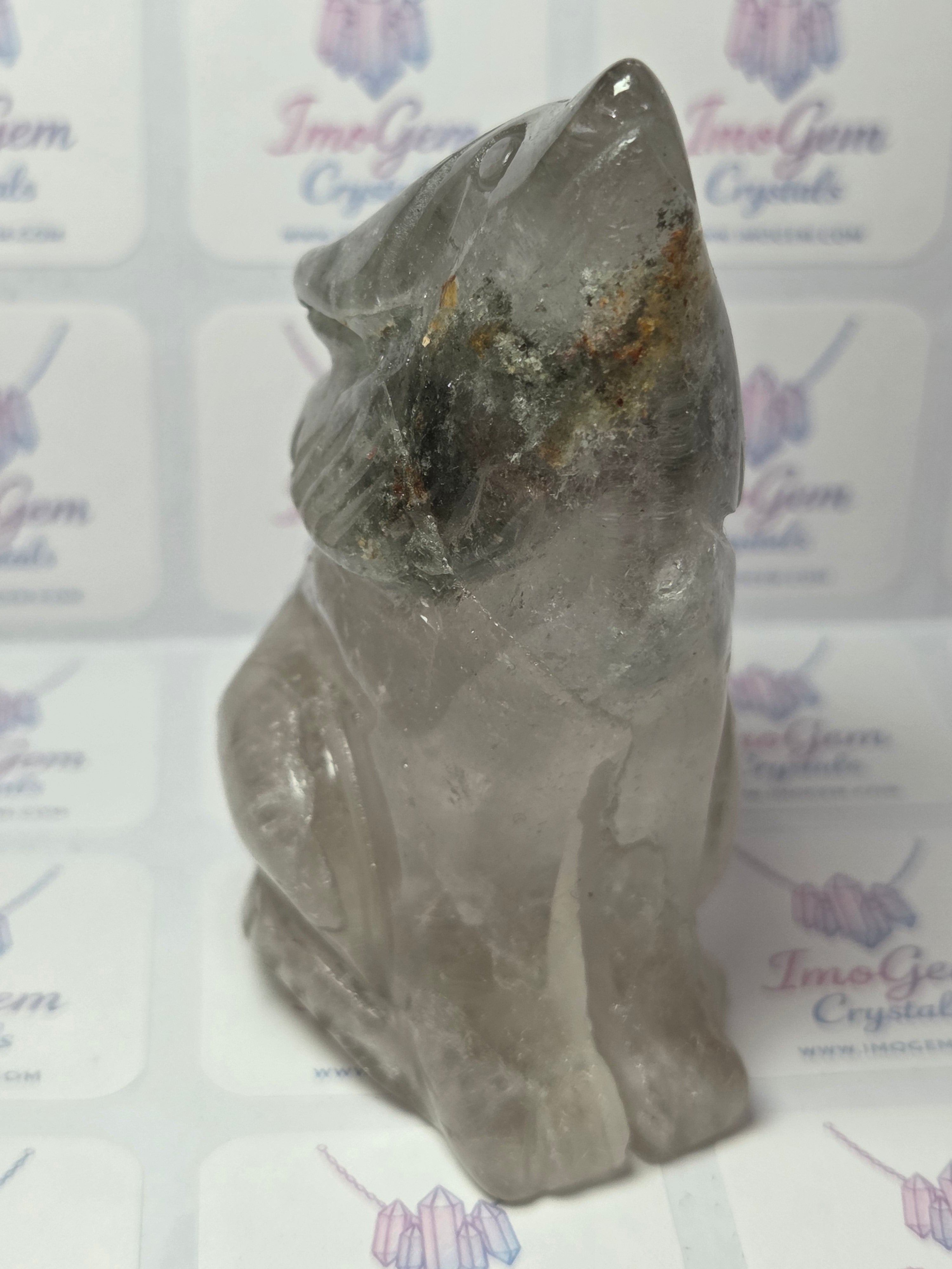 Garden quartz crystal wolf carving