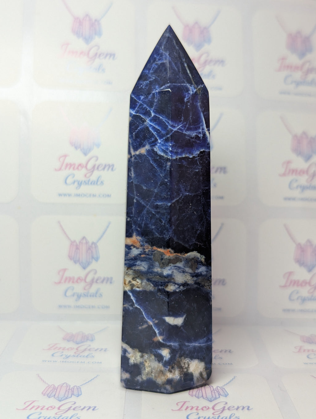 Crystal sodalite crystal tower