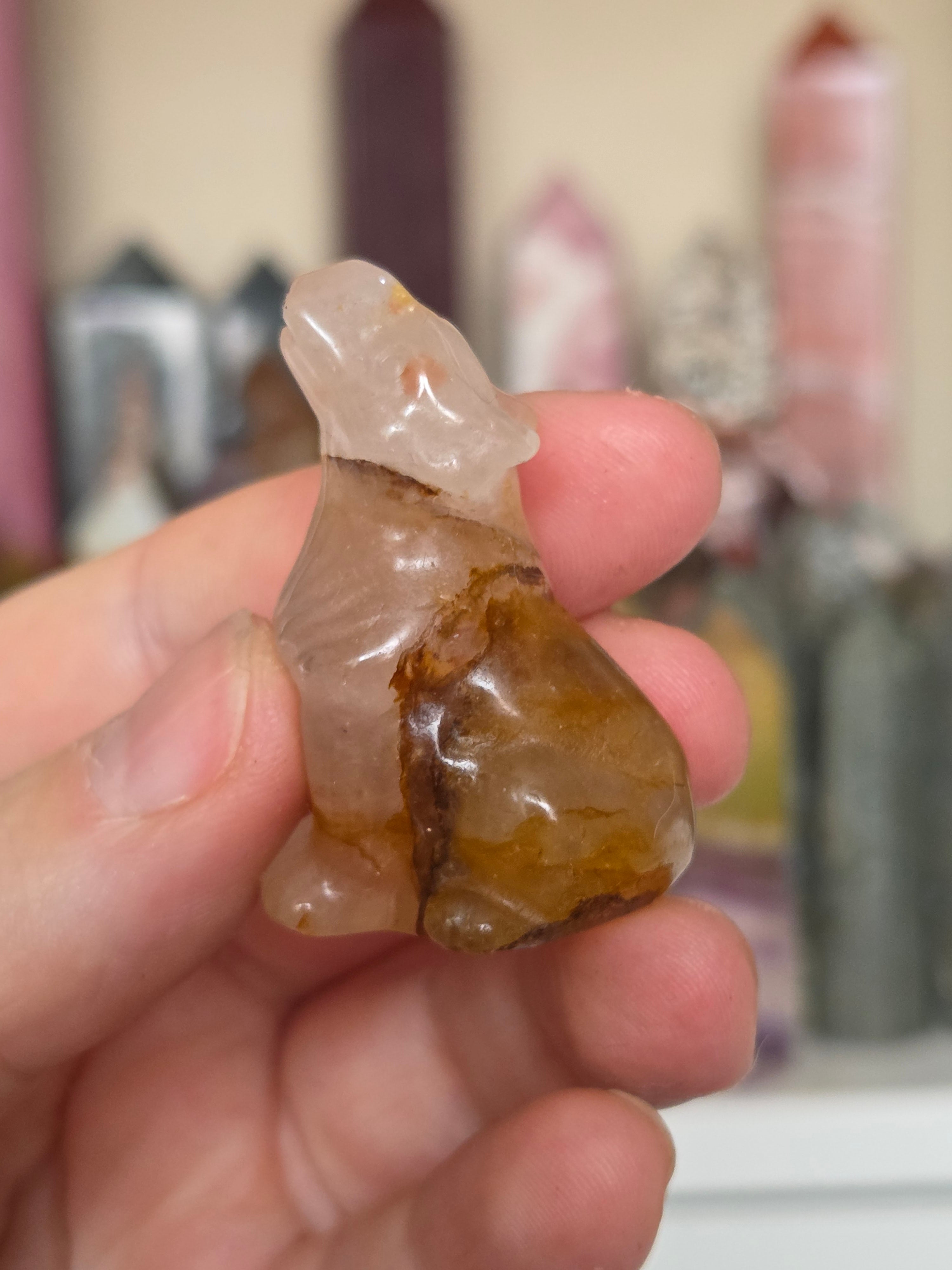 Crystal  wolf carving