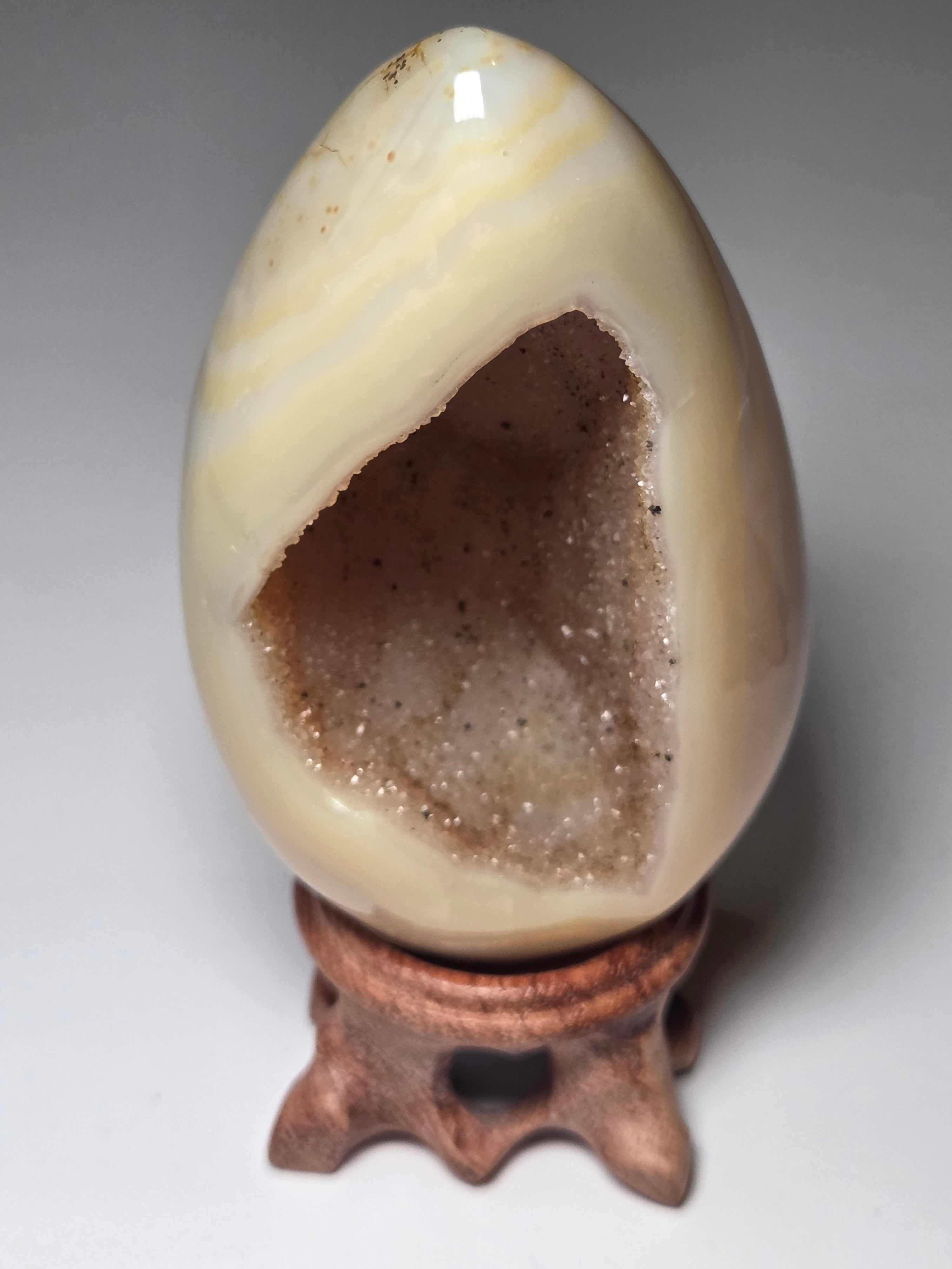 Agate Duzy egg carving