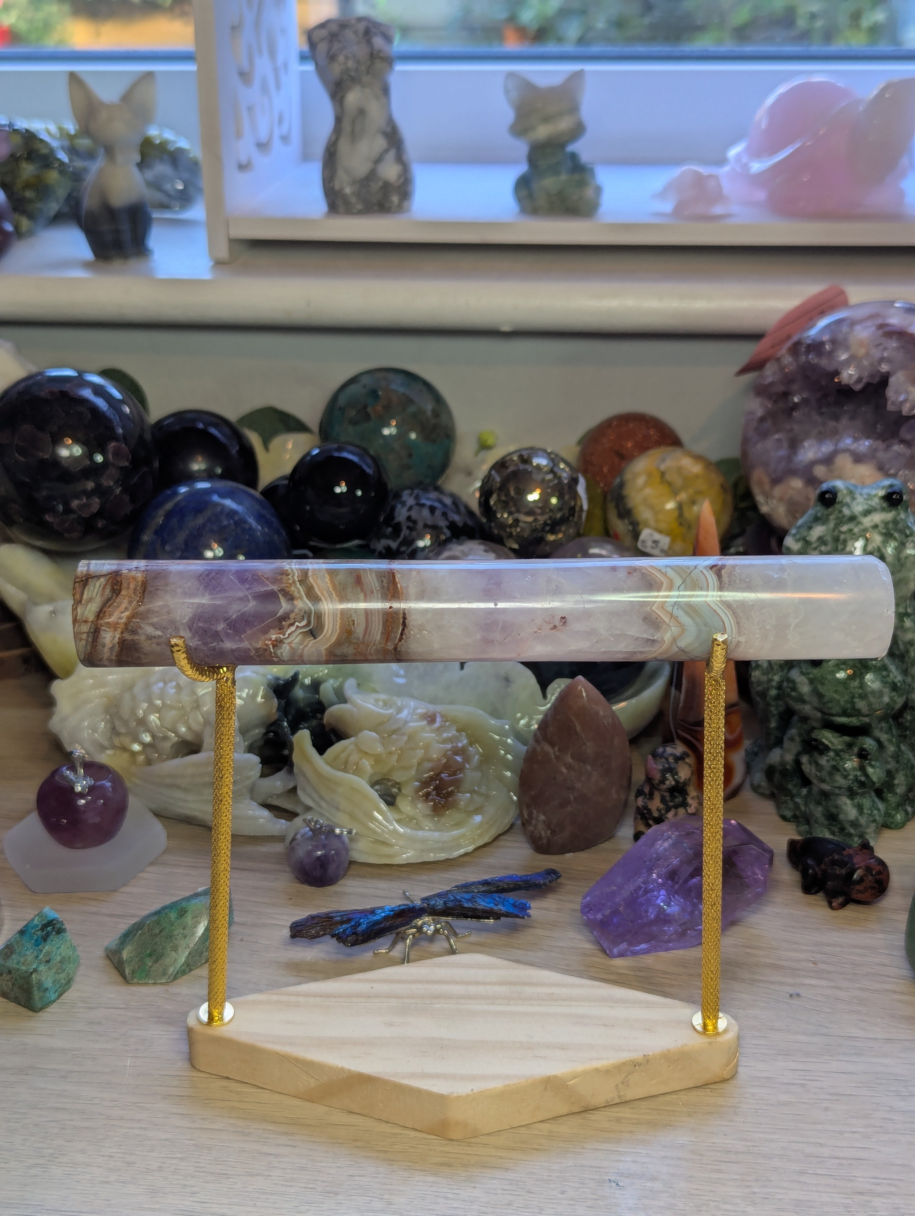 Beautiful amethyst crazy lace agate crystal bracelet stand