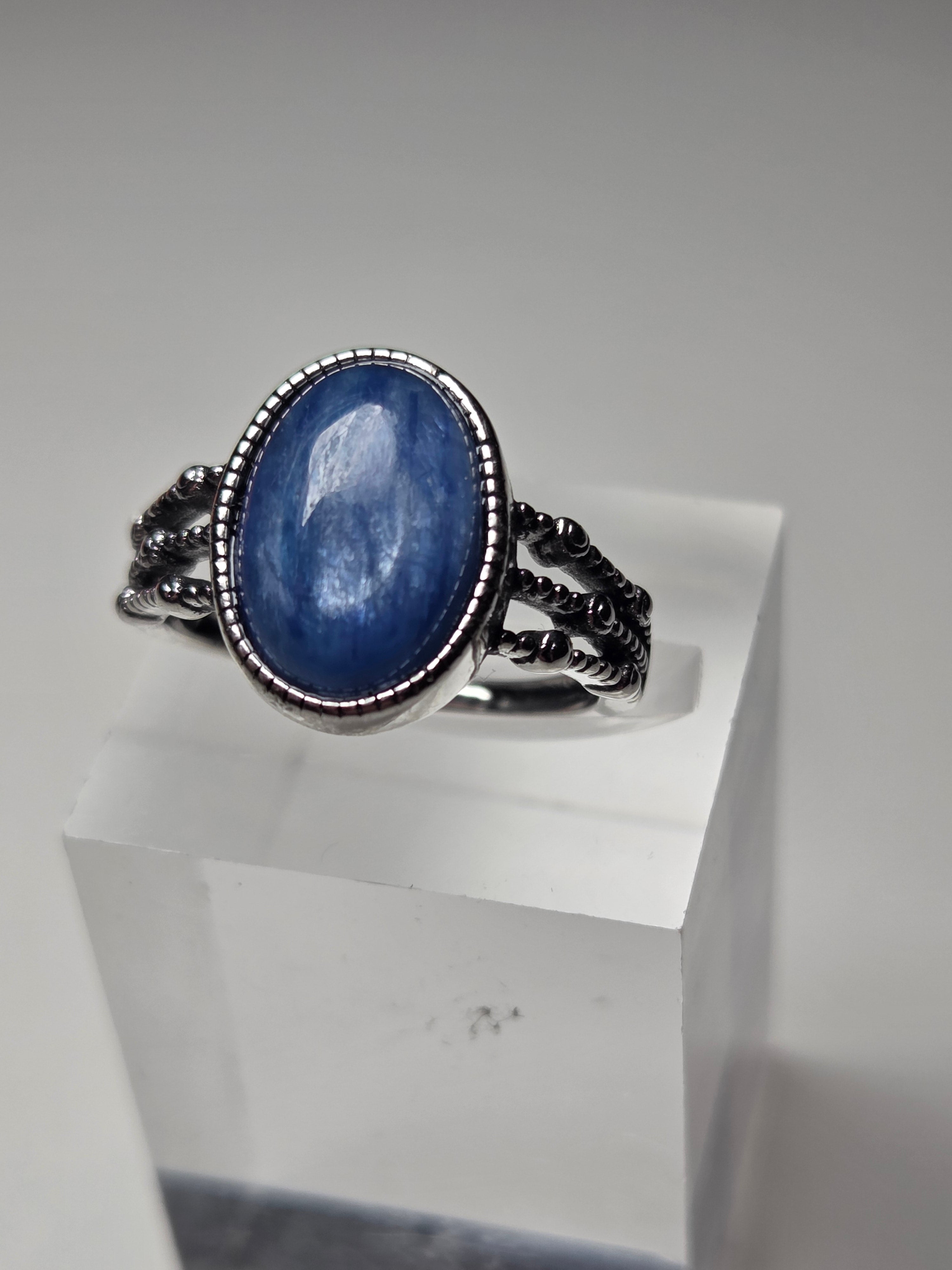 Kyanite crystal adjustable ring