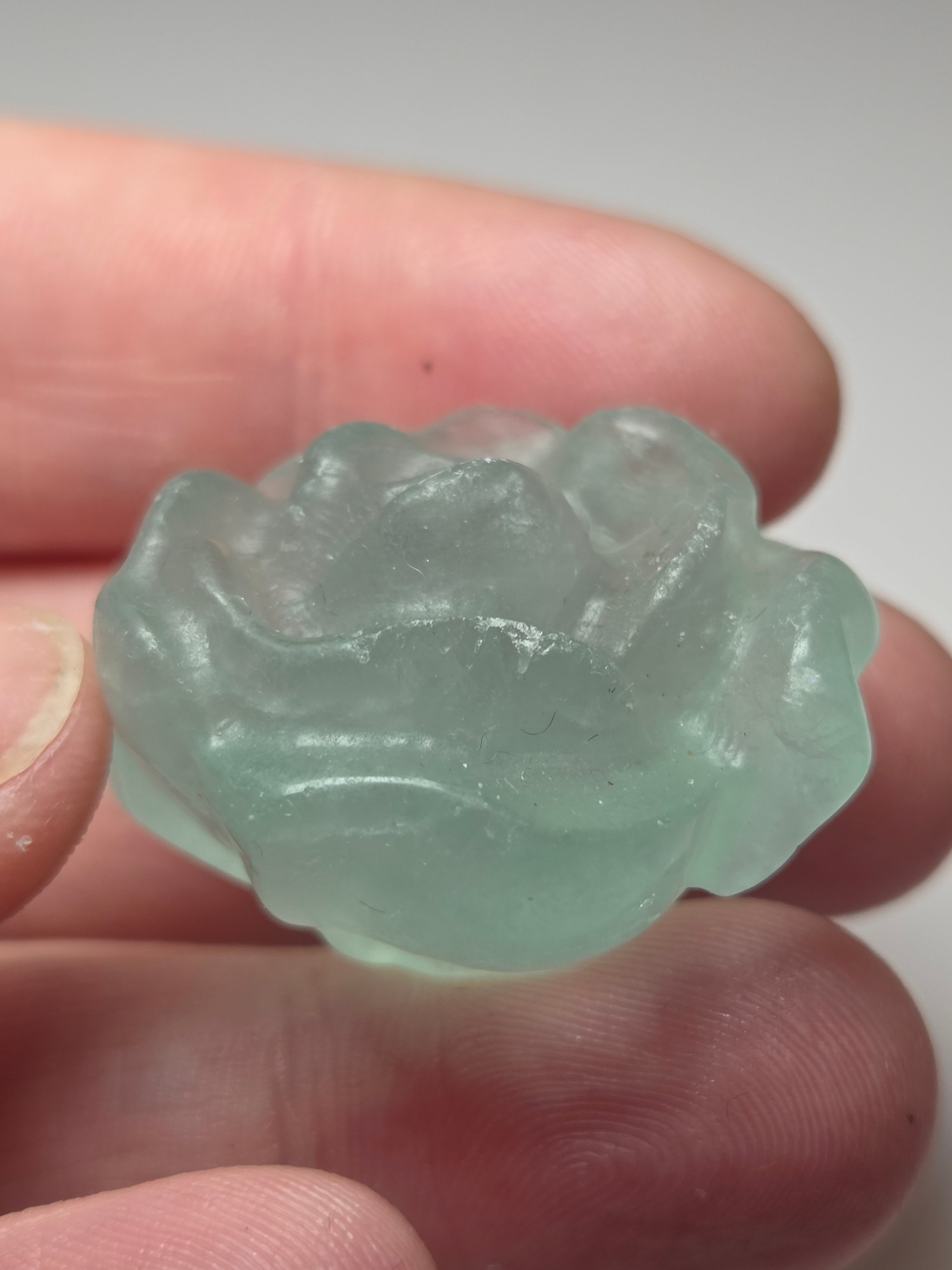 Green flouite crystal flower carving