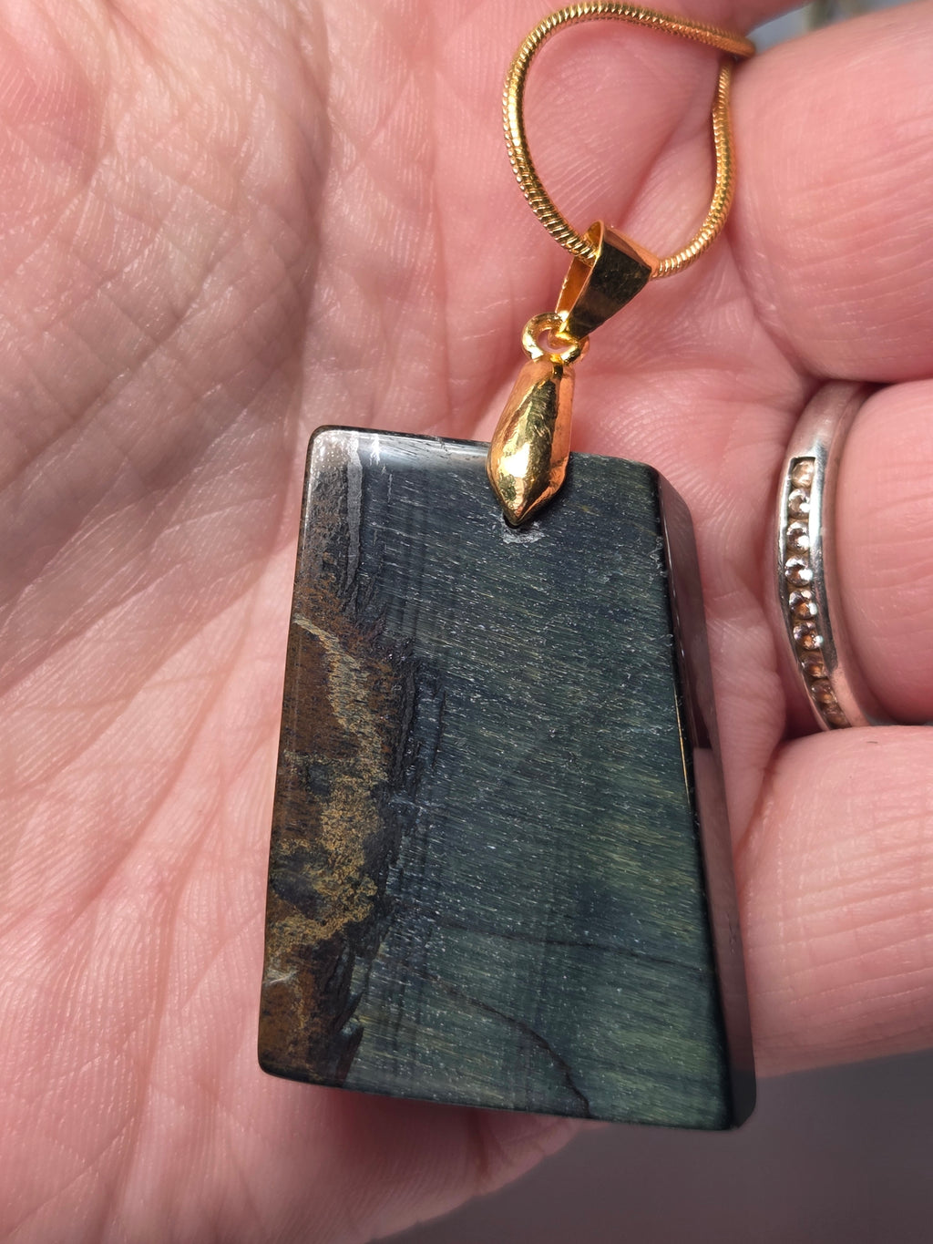 Blue tigers eye crystal necklace