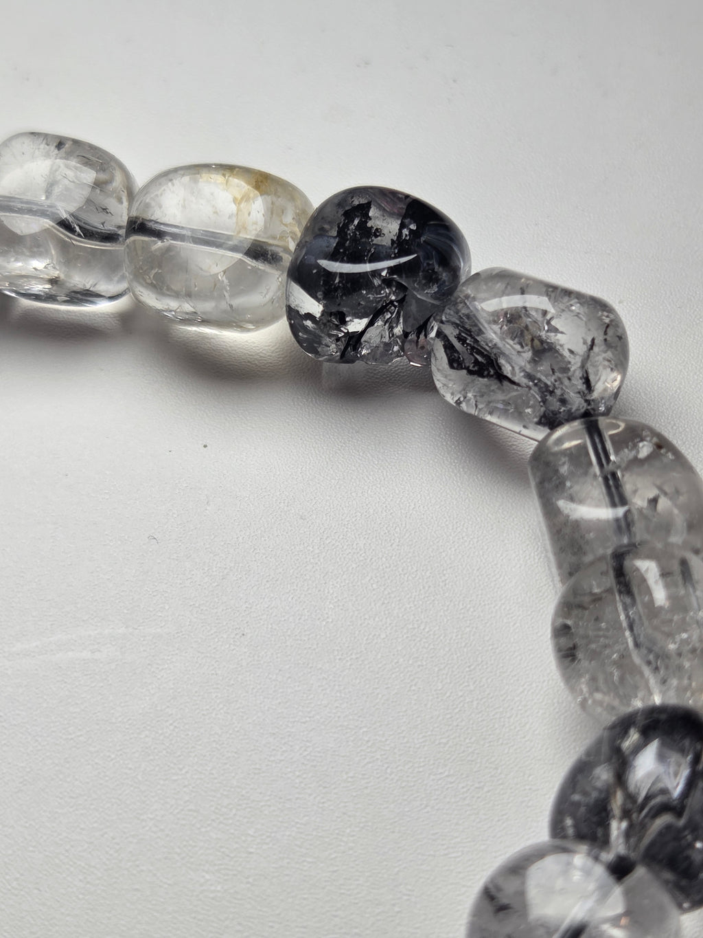 Hekihekamiah diamond bracelet