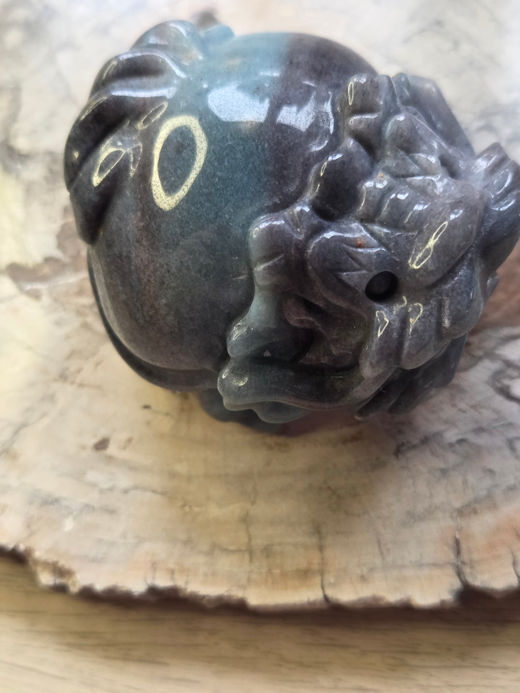 Trolite crystal dragon turtle carving