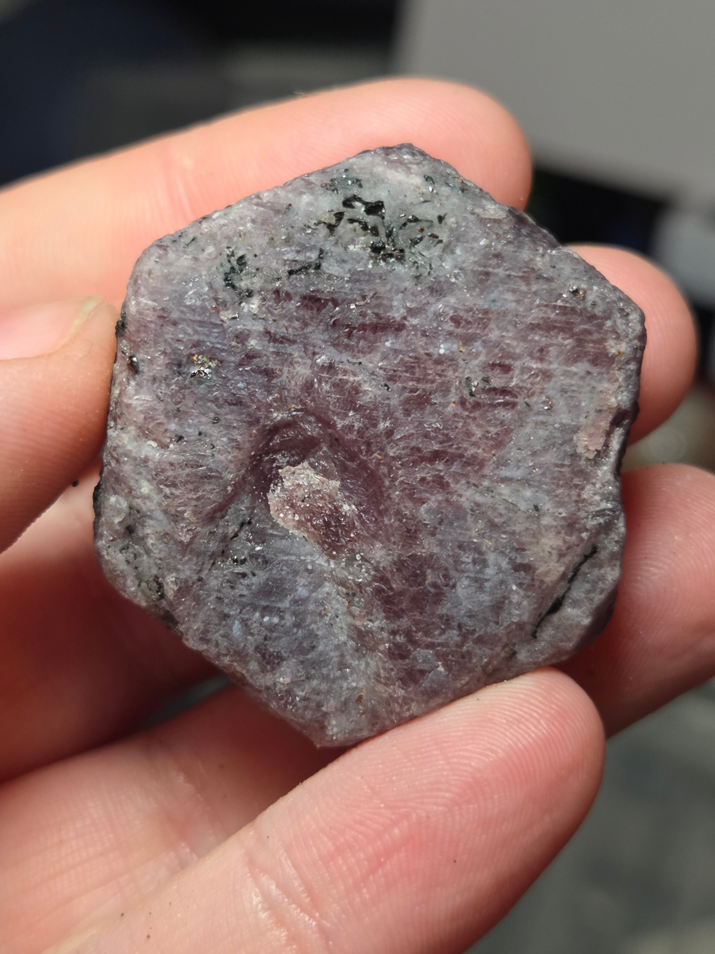 Natural ruby in raw form comes with case