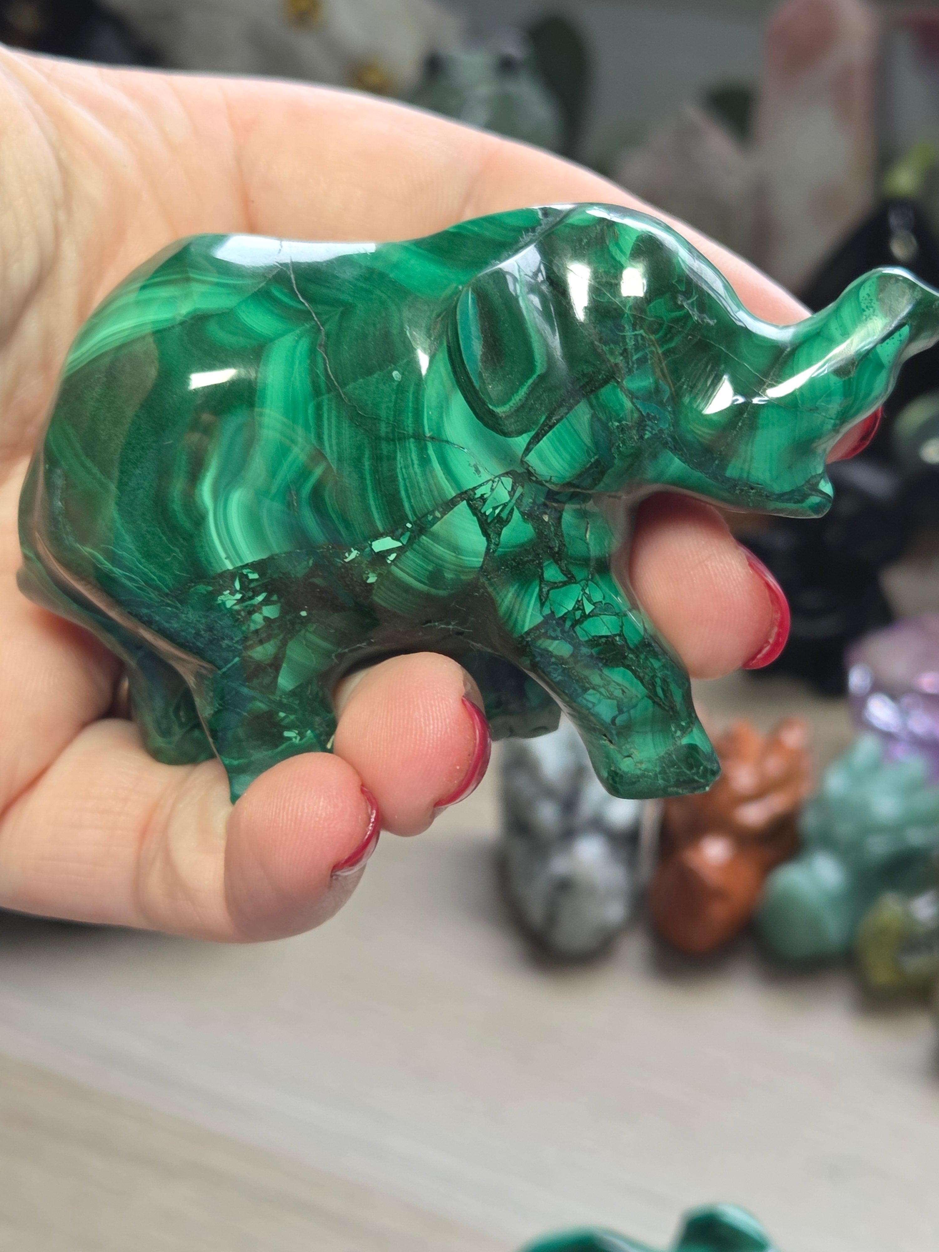 Malicite crystal animal carving