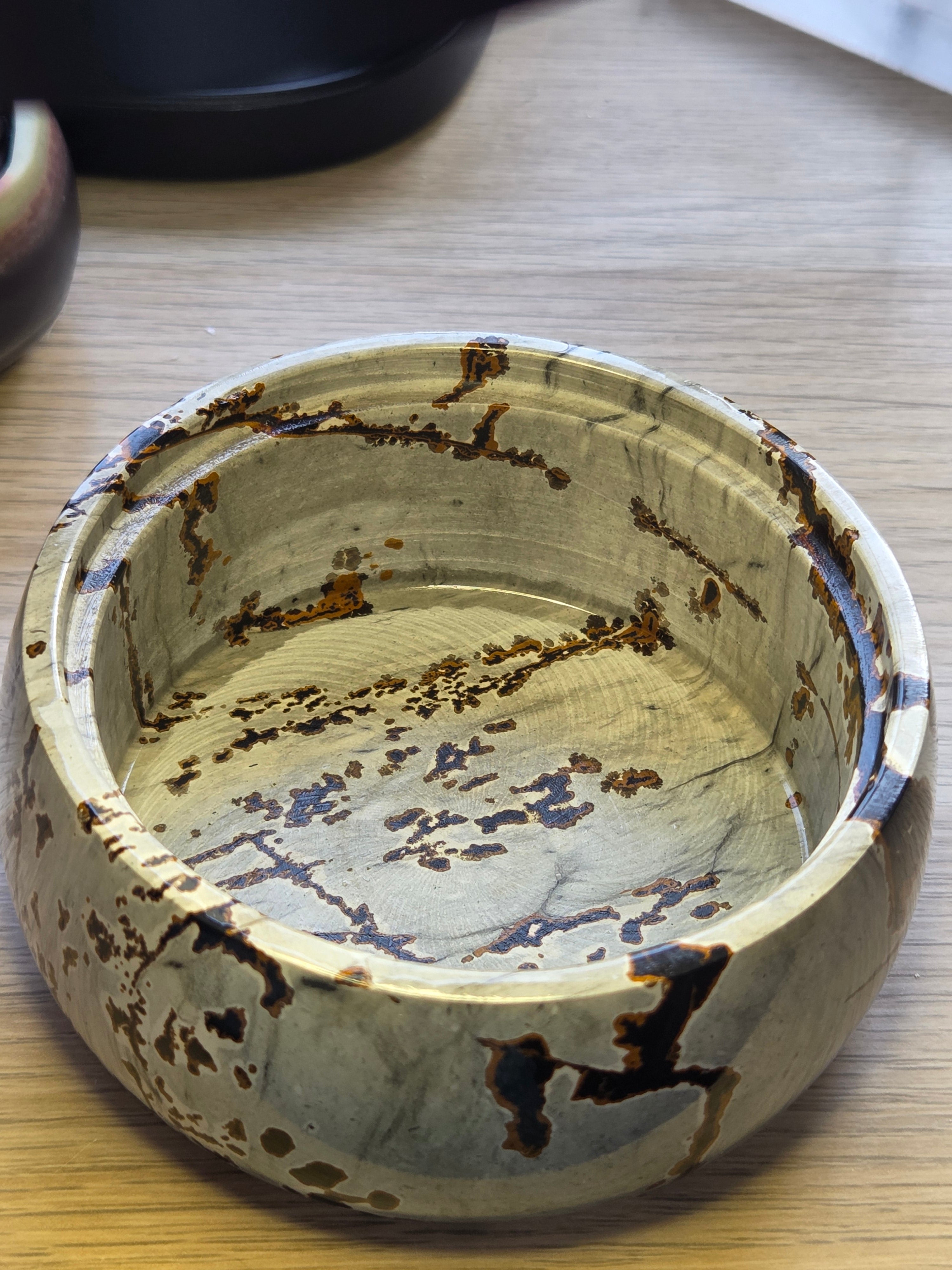 Picture Jasper crystal trinket dish with lid