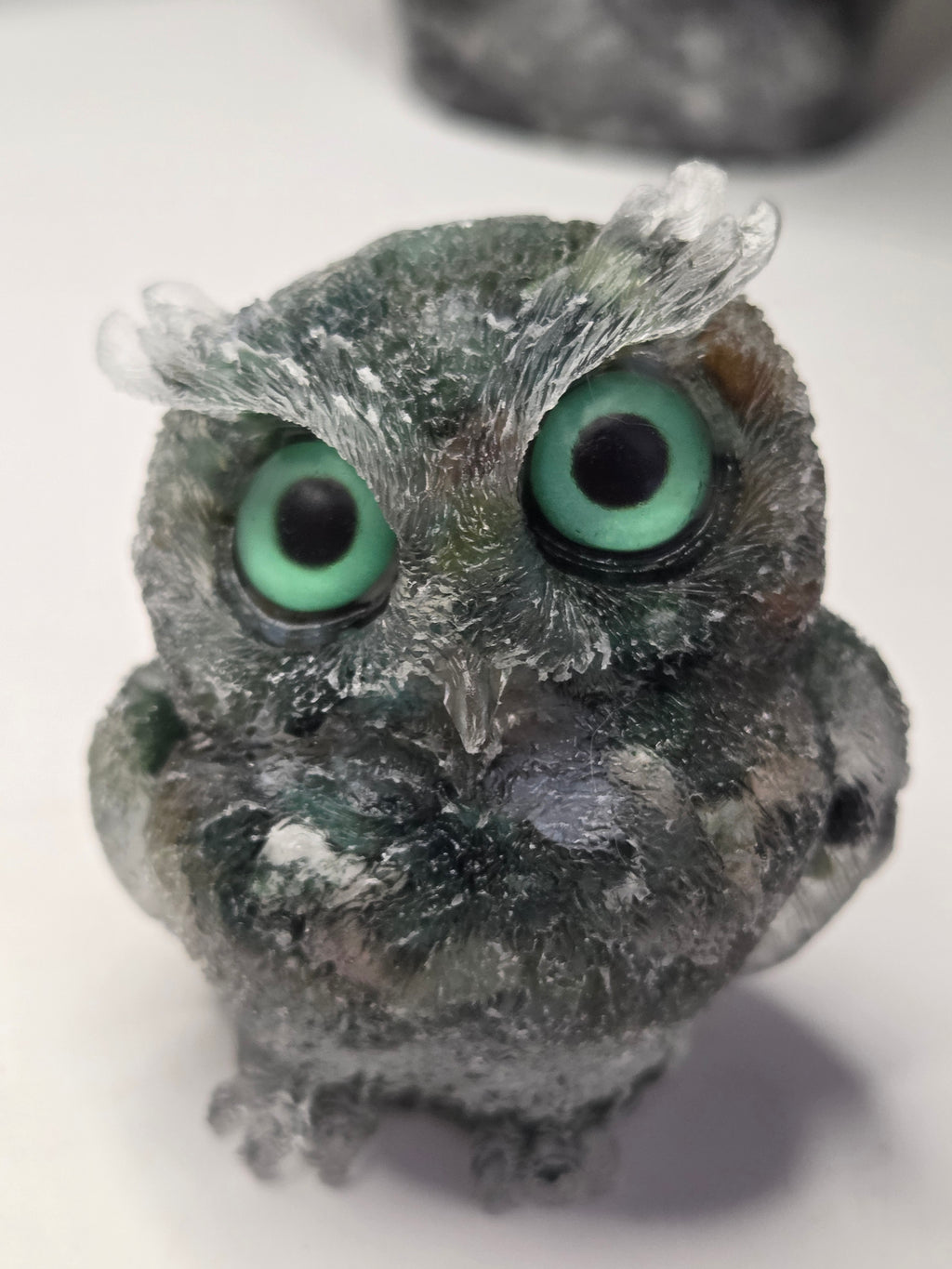 Red moss agate crystal resin owl carving