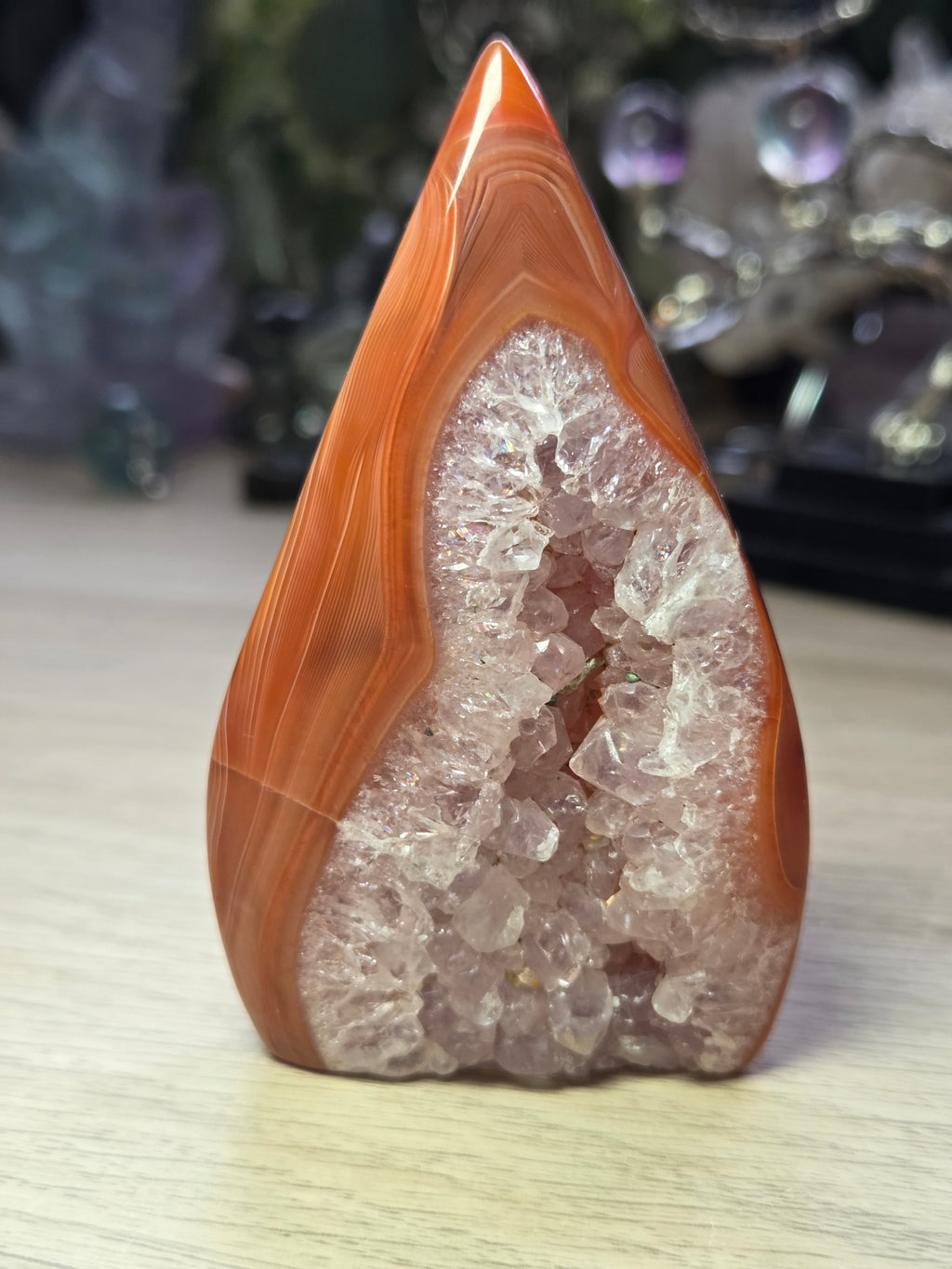 Carnelian duzy crystal tear drop