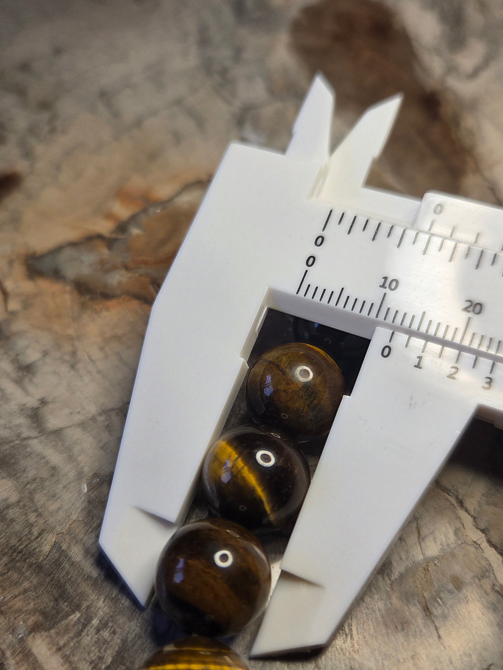 Tigers eye 10mm bracelet