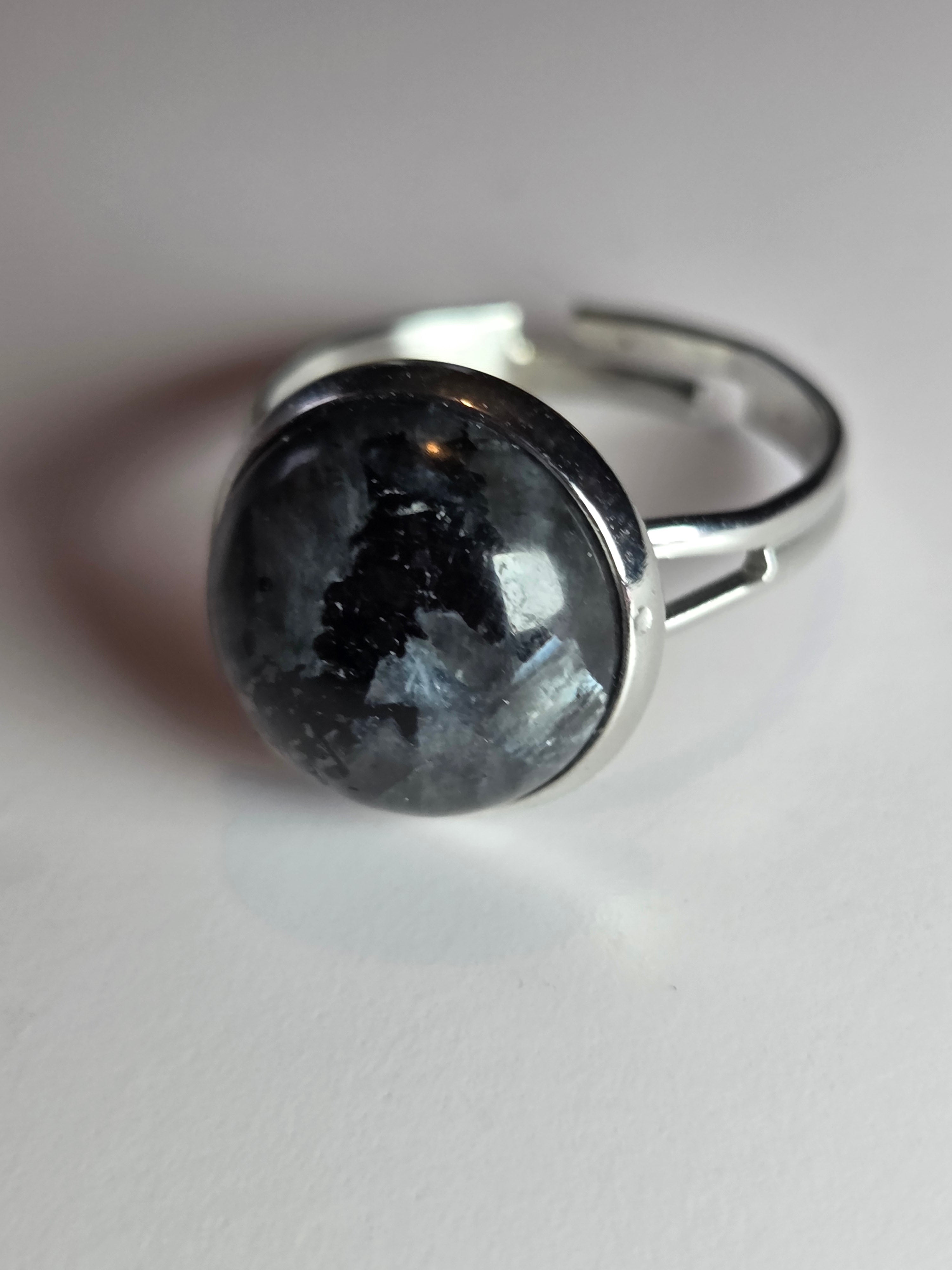 Larvakite crystal Adjustable ring