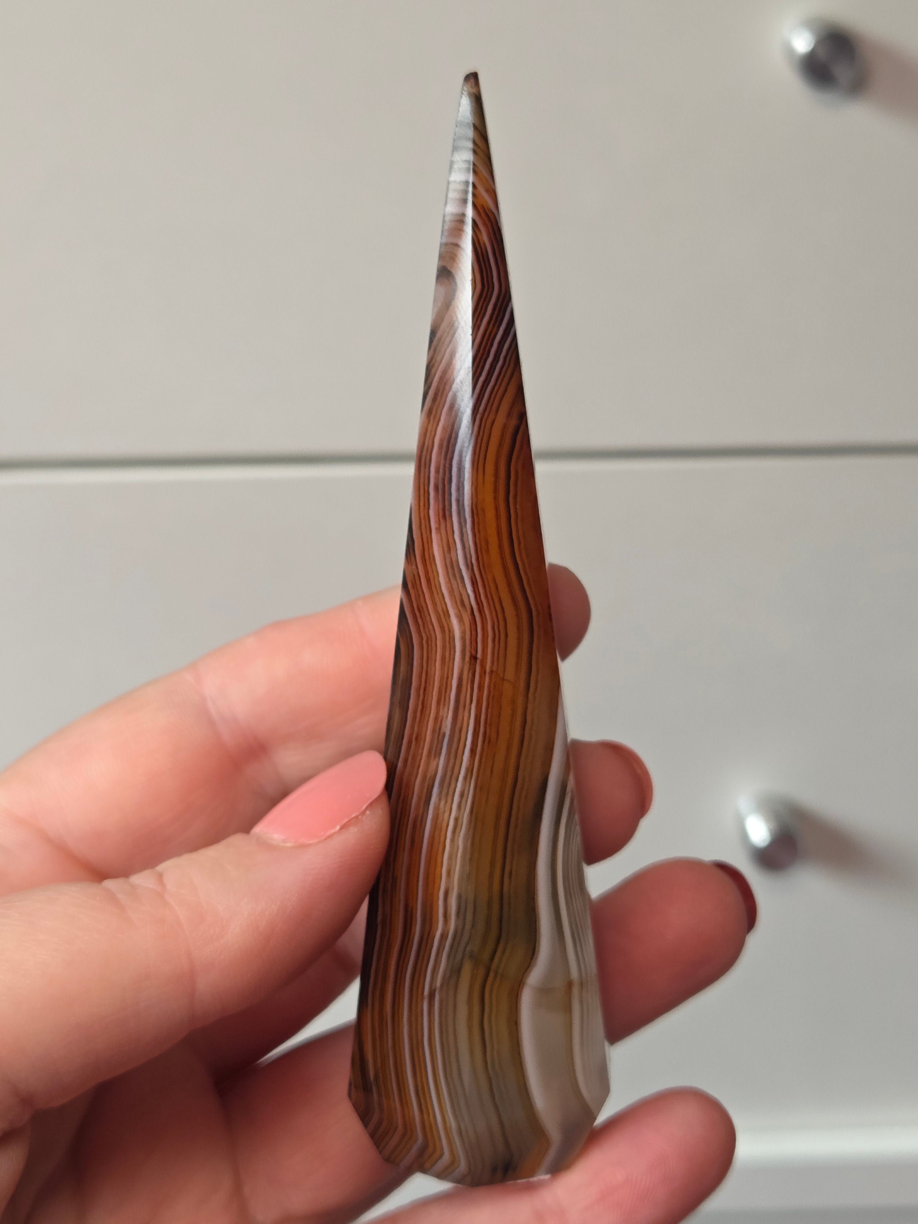 Sardonyx crystal diamond tower