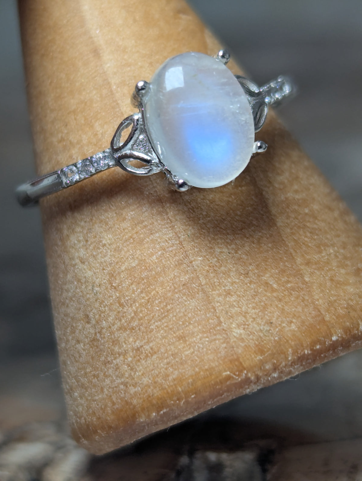 Moonstone crystal Adjustable ring