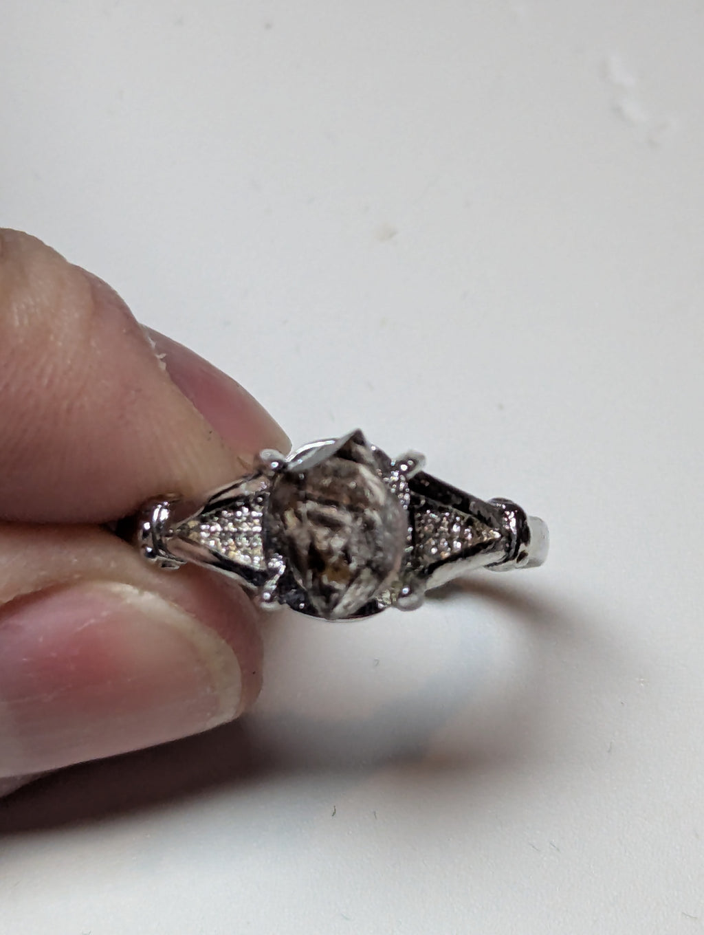 Heckimeer Diamond crystal adjustable ring