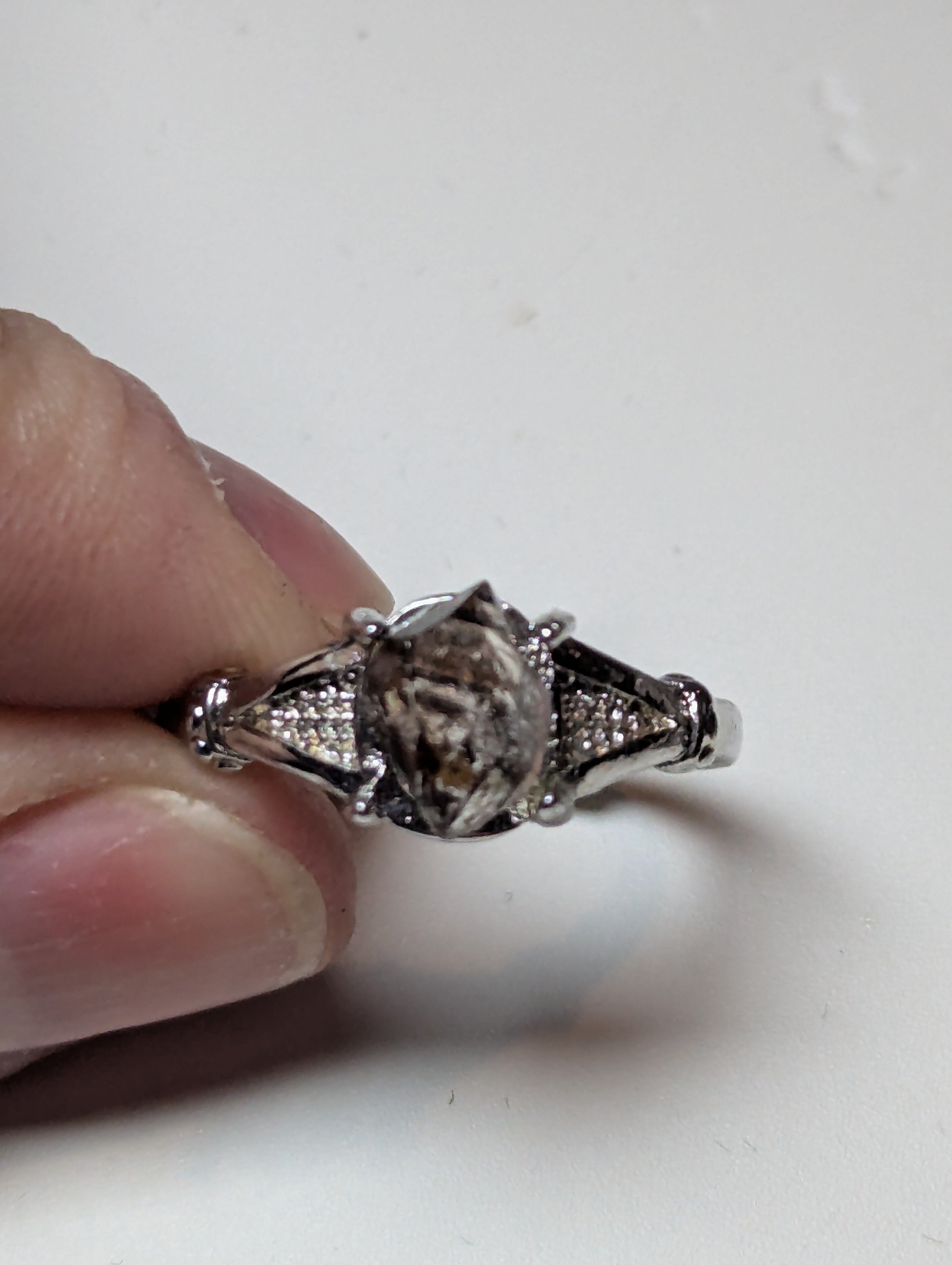 Heckimeer Diamond crystal adjustable ring