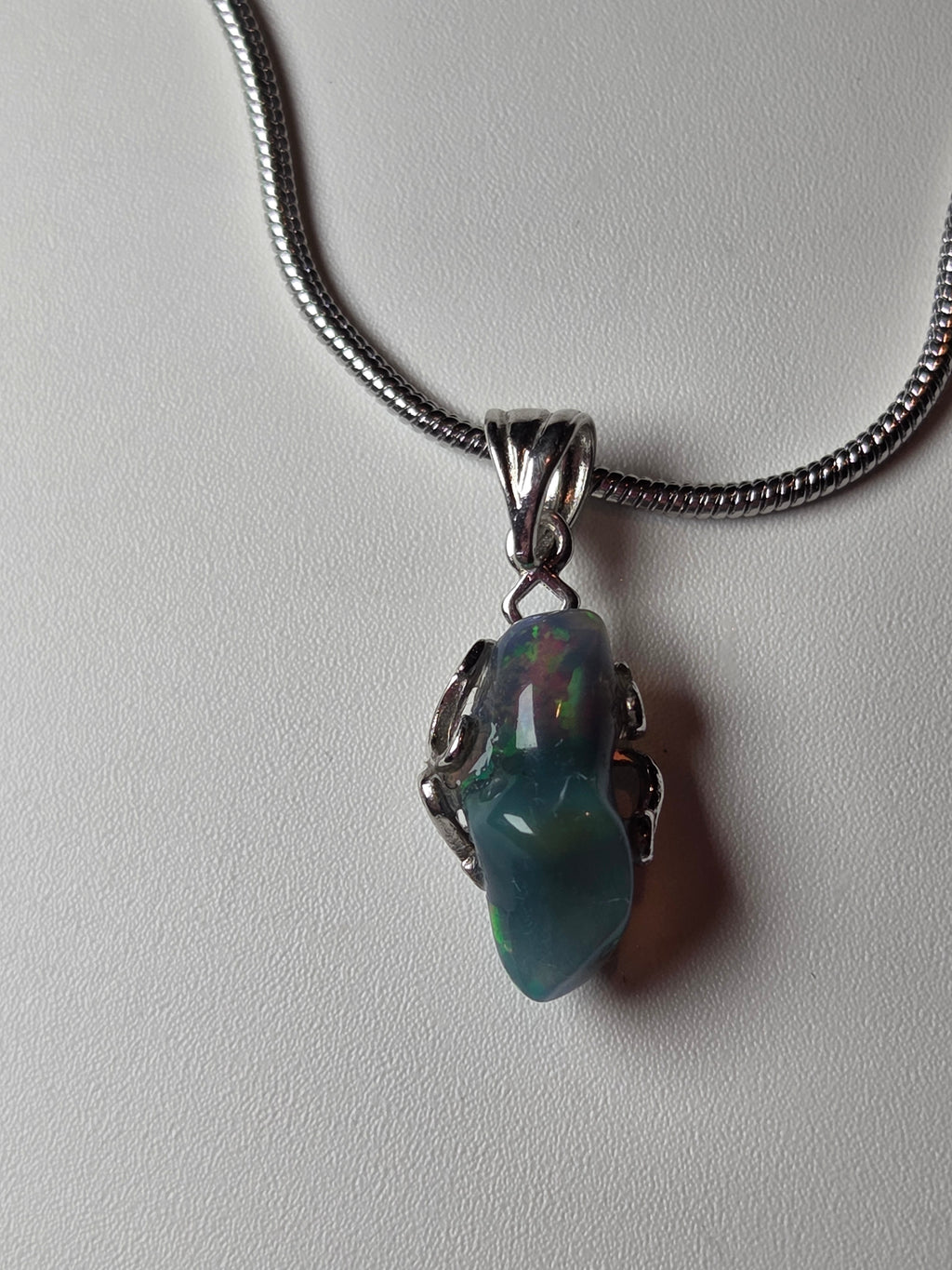Black Ethiopian Opal s295