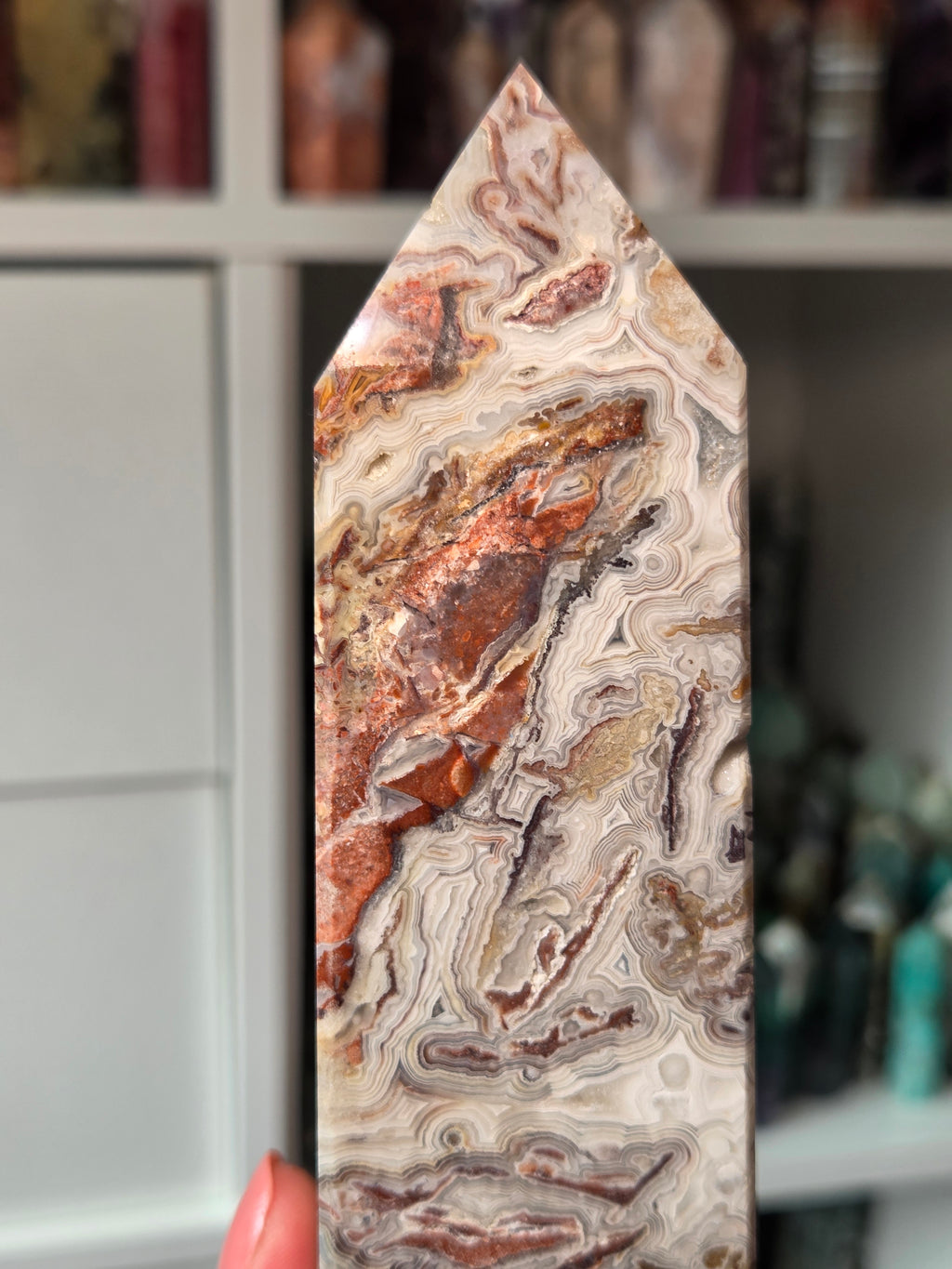 Beautiful  duzy  Mexican crazy lace agate crystal tower