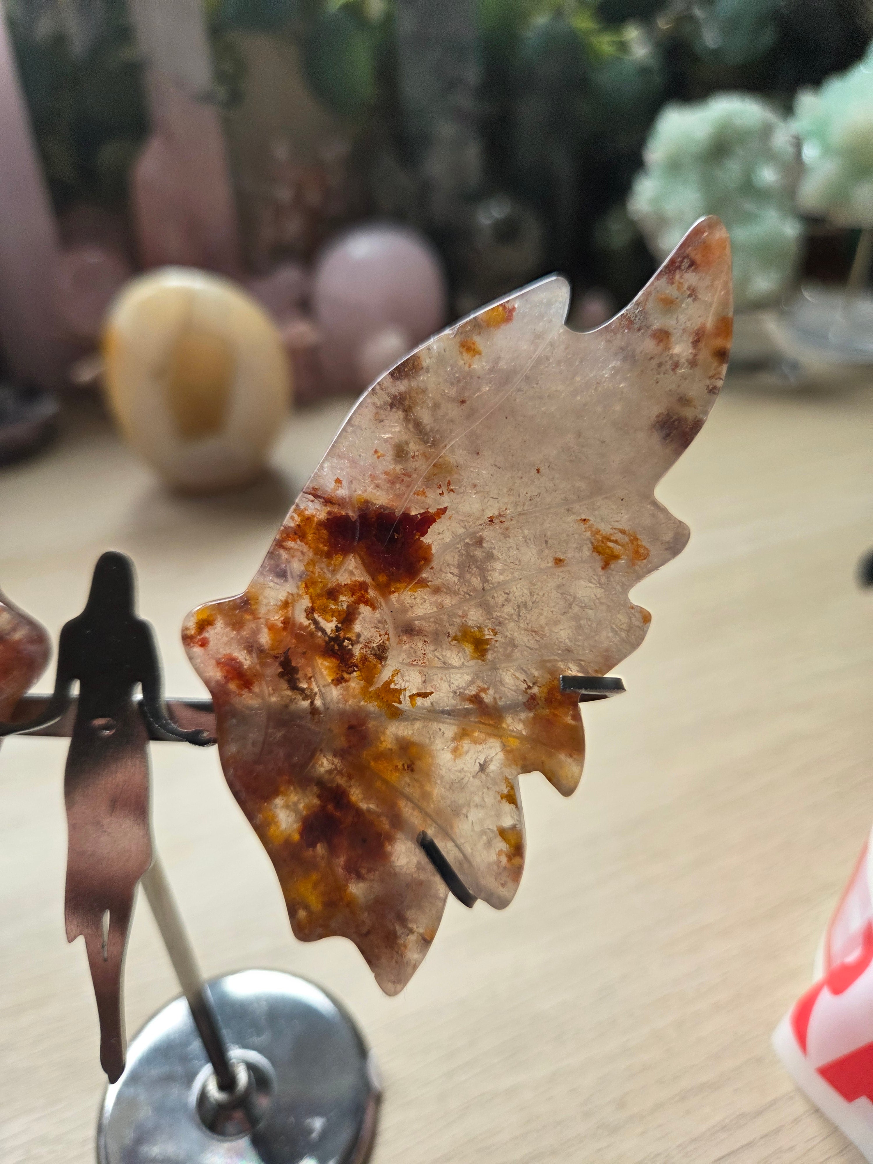 Fire quartz crystal Angel wings carving
