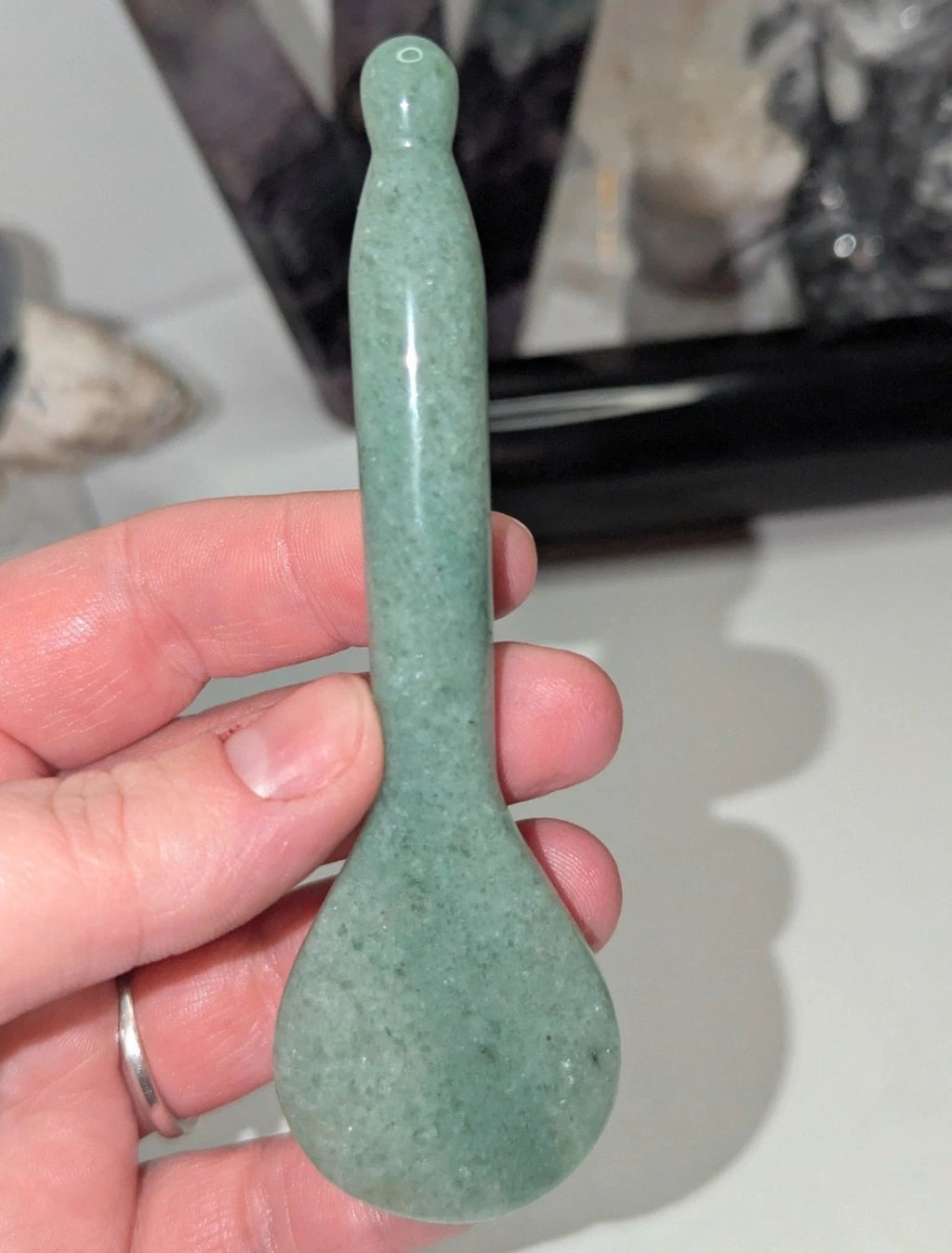 Green Aventurine crystal spoon carving