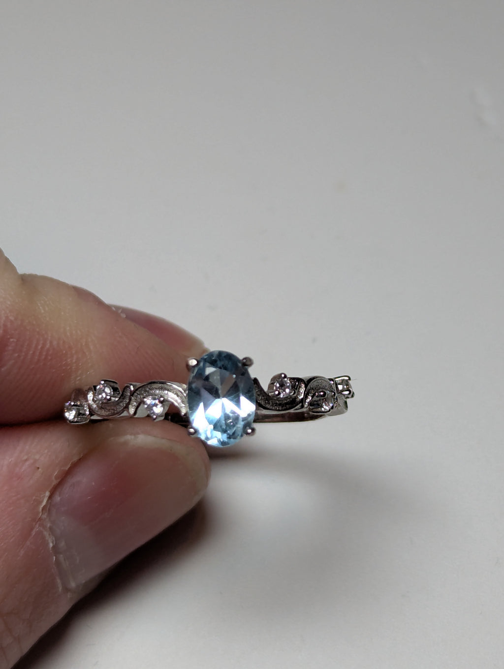 1 Carrot Aquamarine crystal Adjustable ring