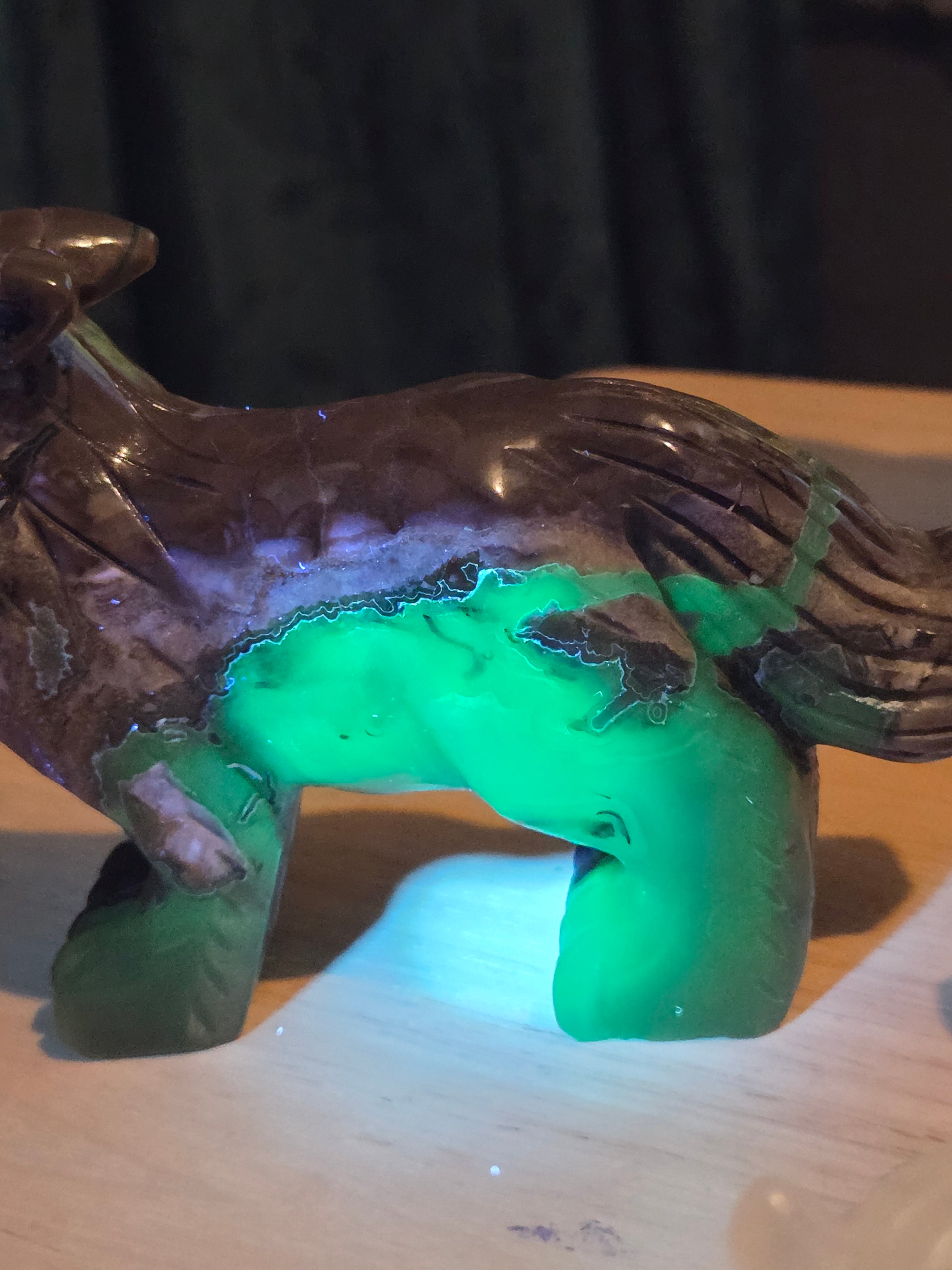 Volcano Agate crystal wolf carving Green uv