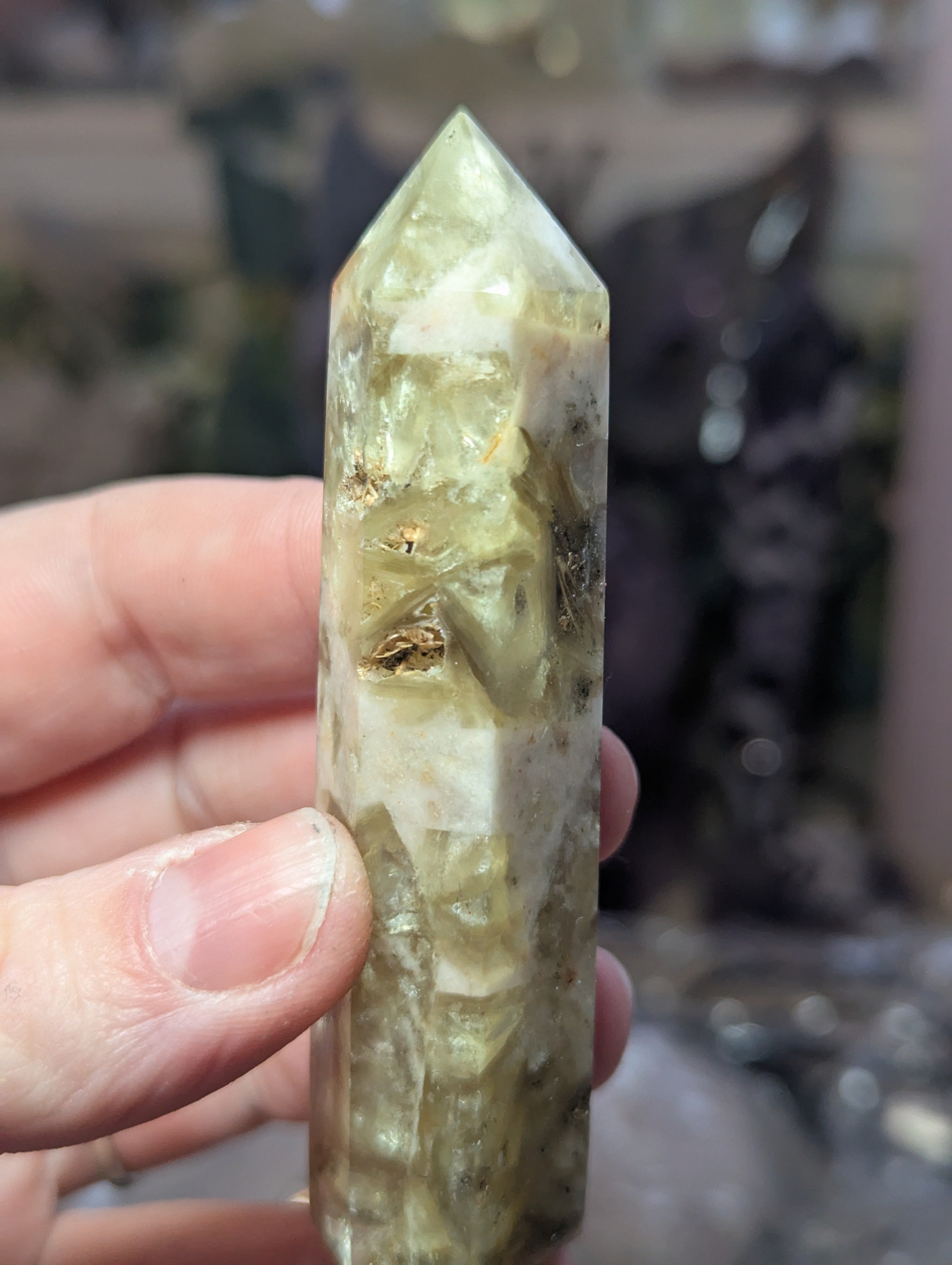 Golden Mica crystal tower