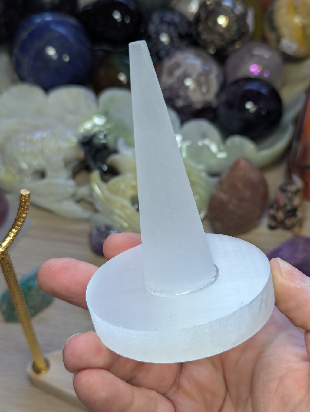 Selenite crystal ring stand