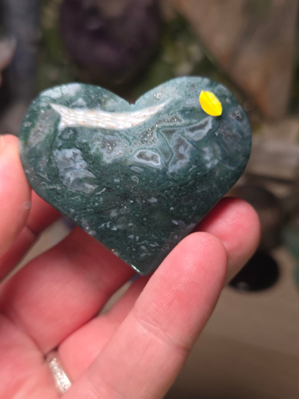 Moss agate crystal heart carving