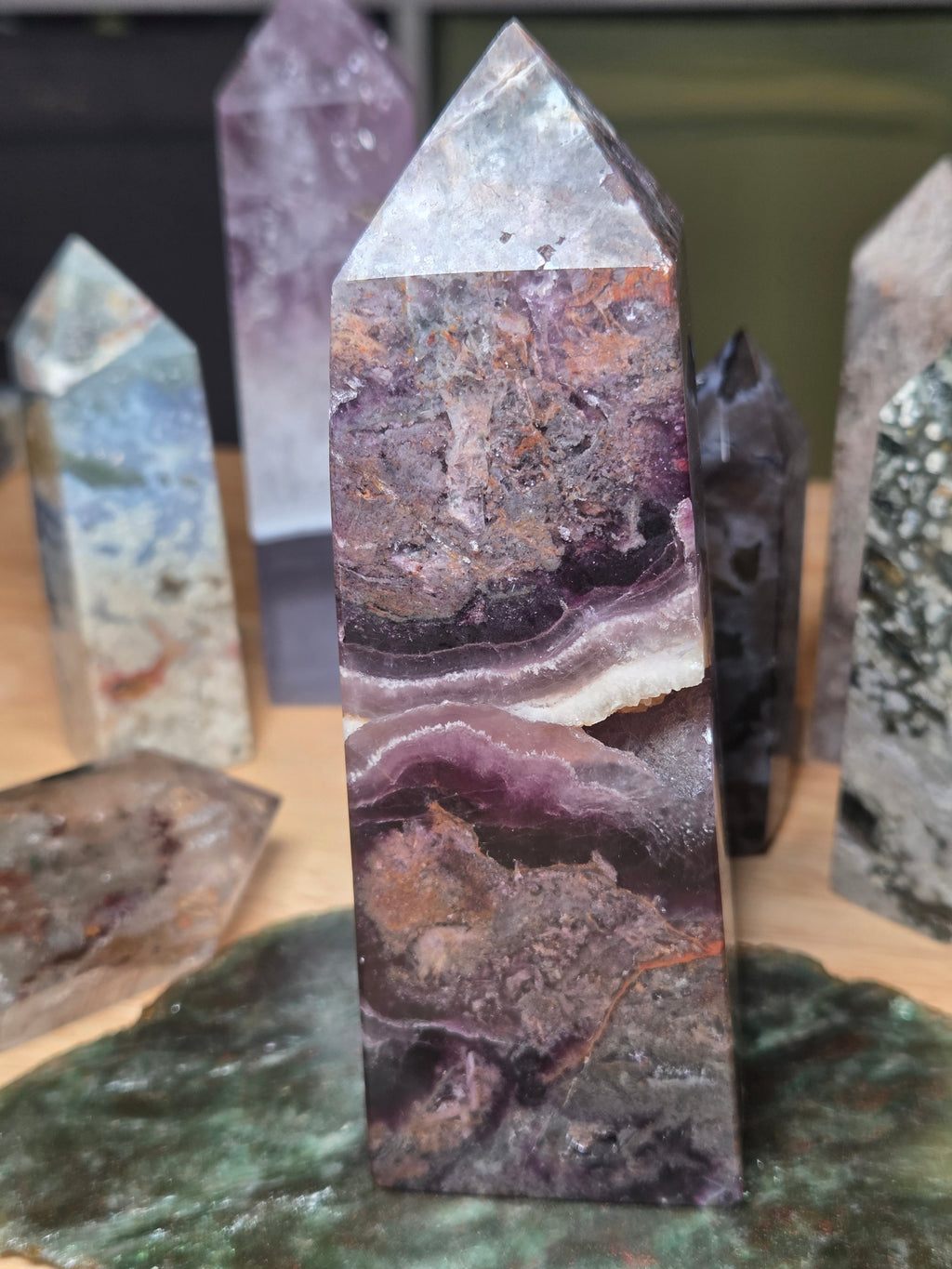 Root flourite crystal tower with duzy