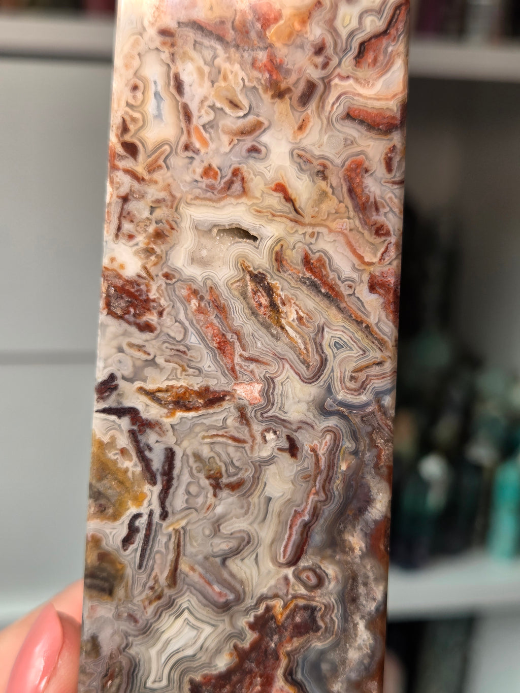 Beautiful  duzy  Mexican crazy lace agate crystal tower