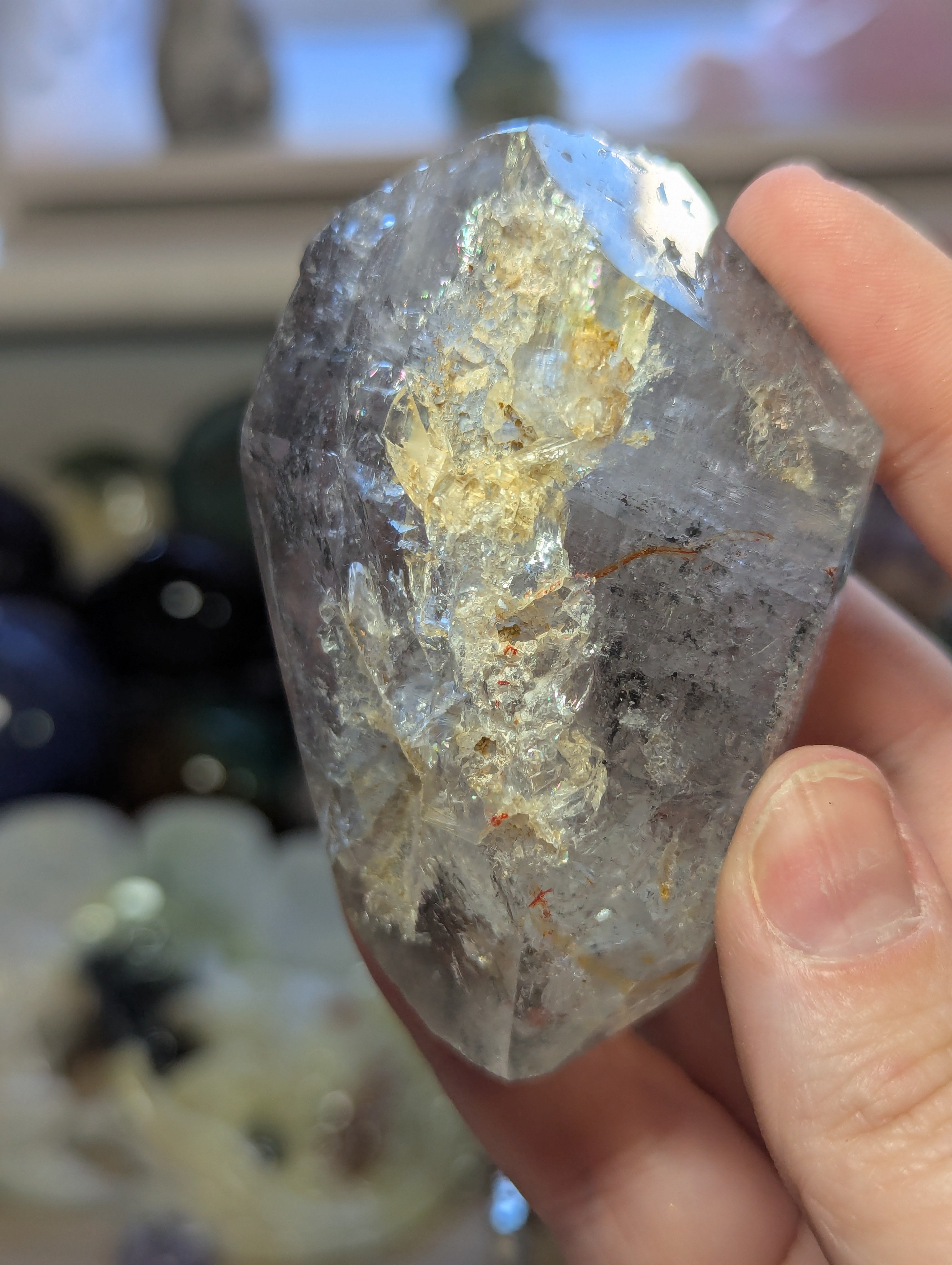 Enhydro crystal specimen