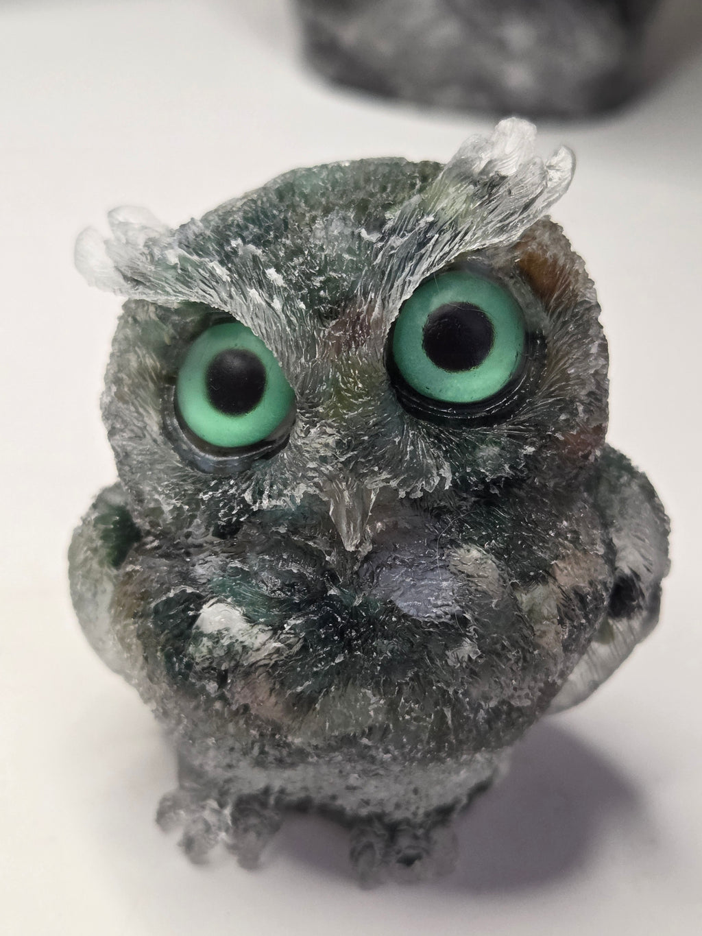 Red moss agate crystal resin owl carving
