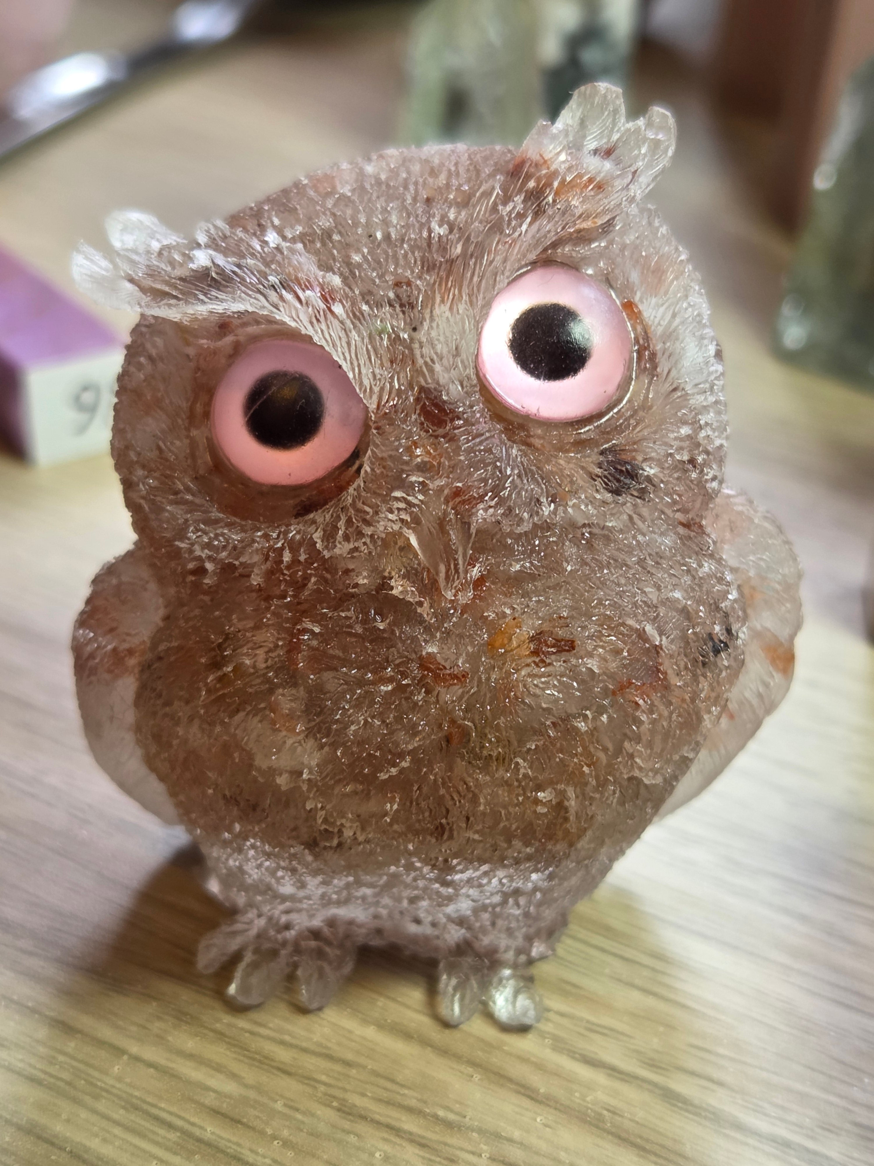Resin owls fire quartz or flourite