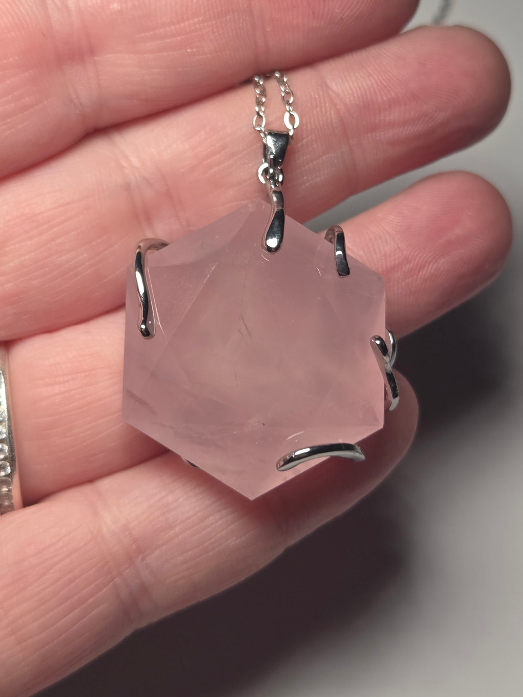 Rose quartz crystal handmade necklace s295