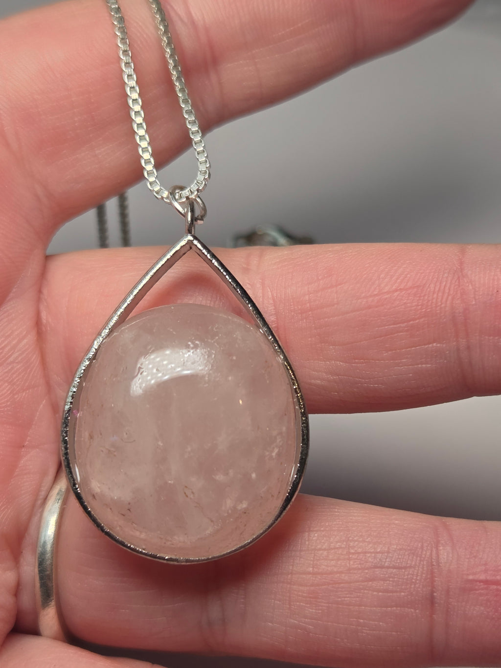 Rose quartz crystal handmade necklace