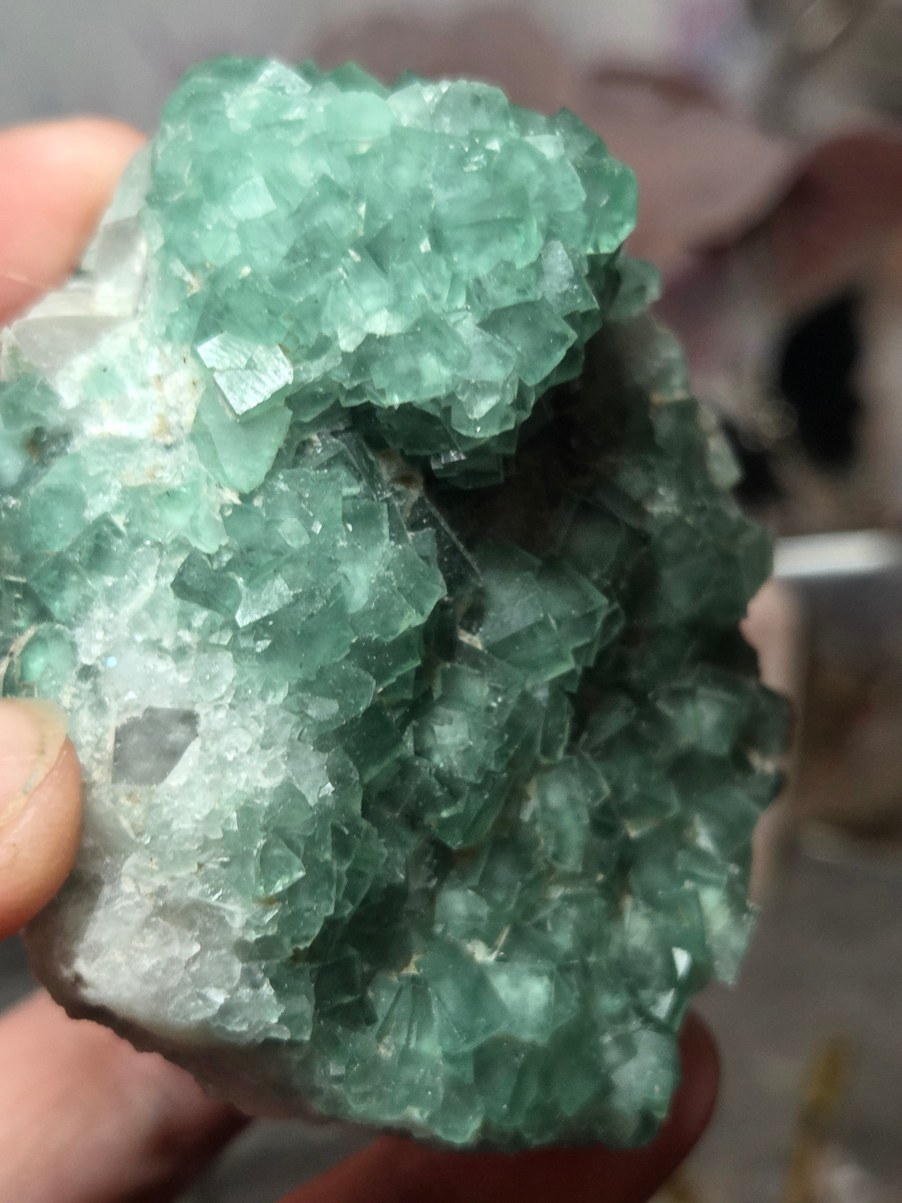 Amazing  Pakistan flourite with Amazing  blue  UV with stand