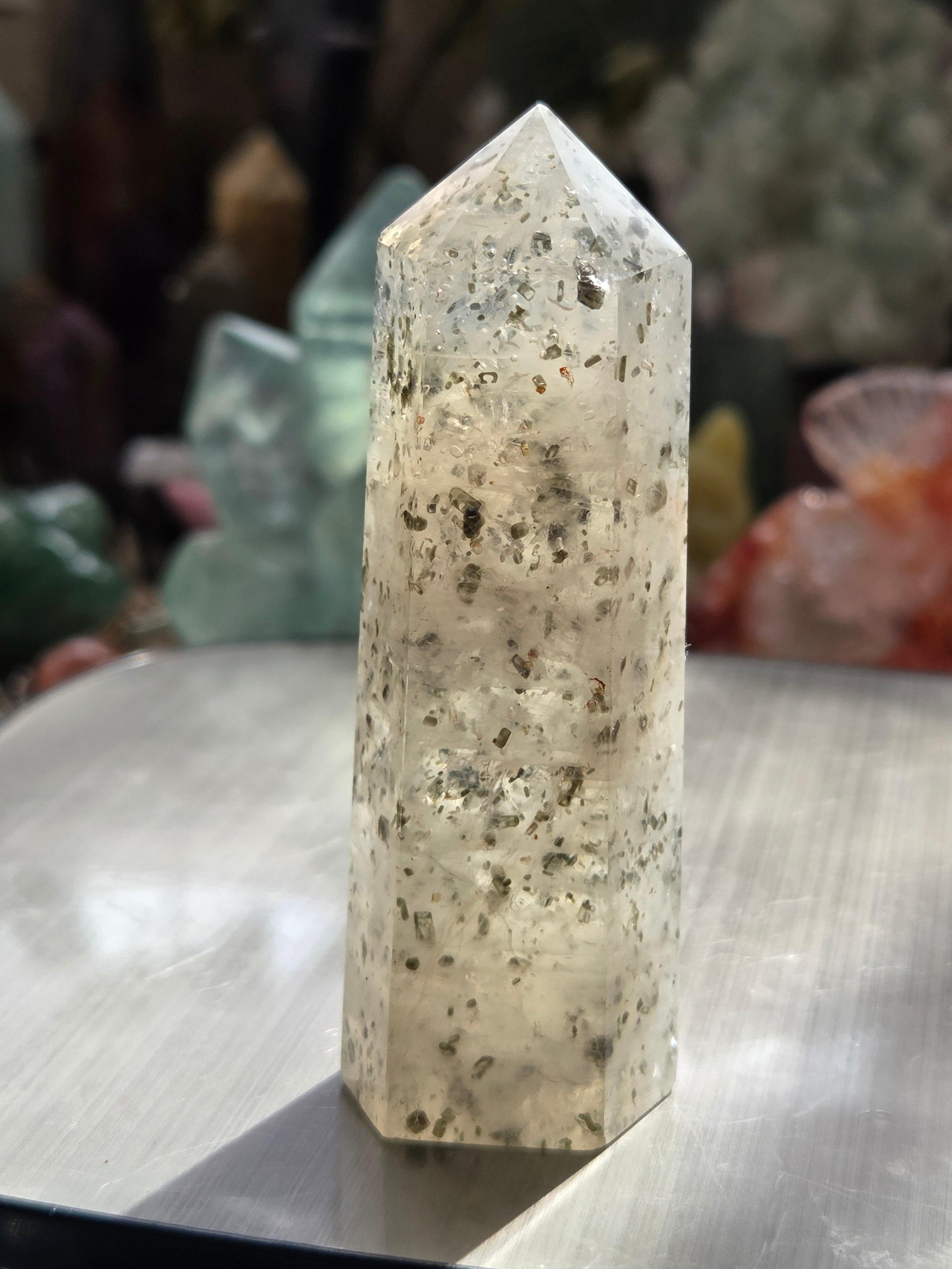 Amazing  Green Mica  in quartz  tower