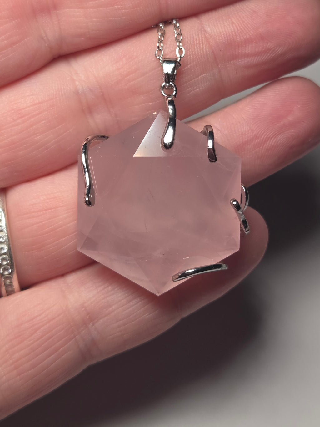 Rose quartz crystal handmade necklace s295