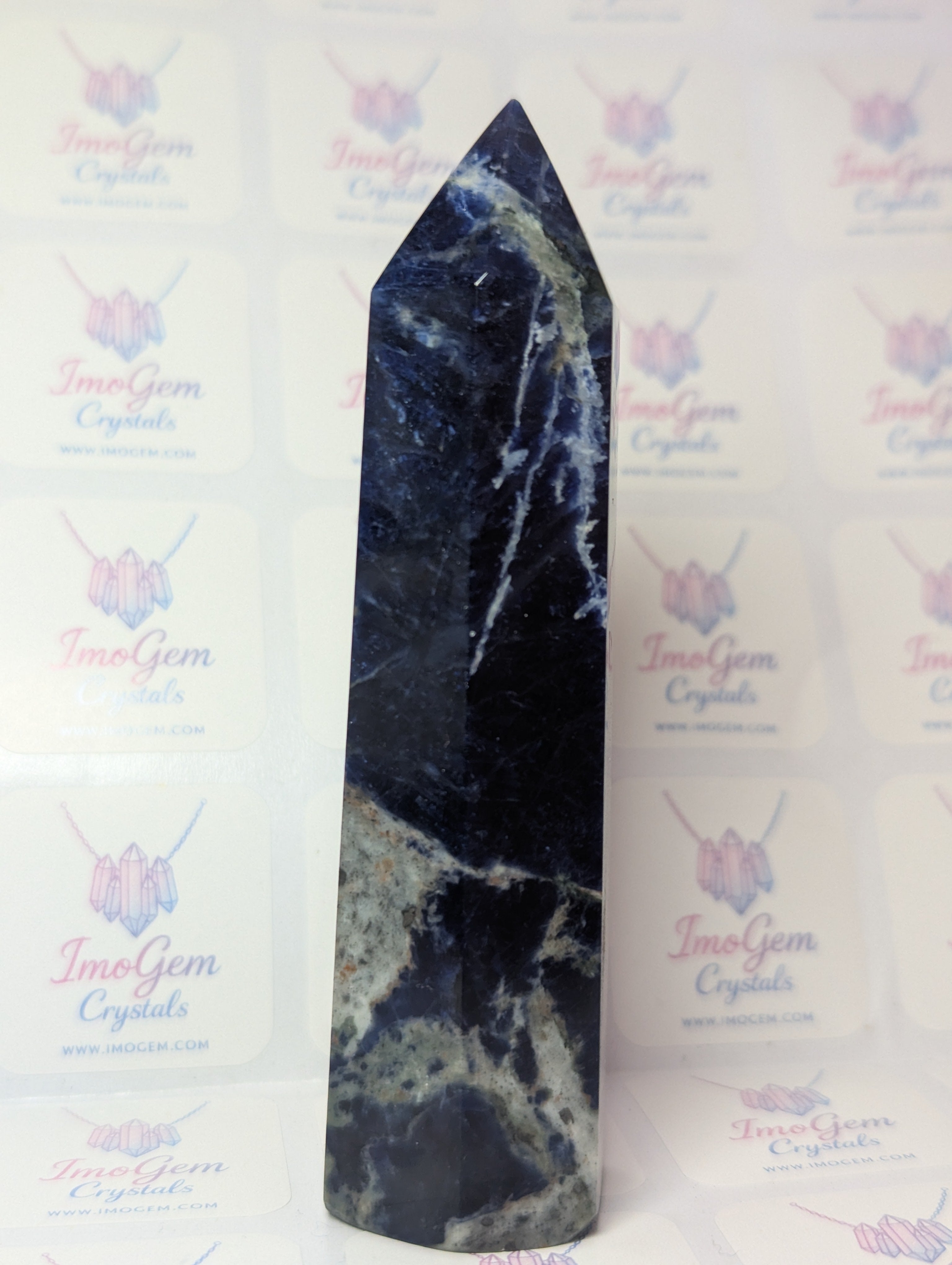 Crystal sodalite crystal tower
