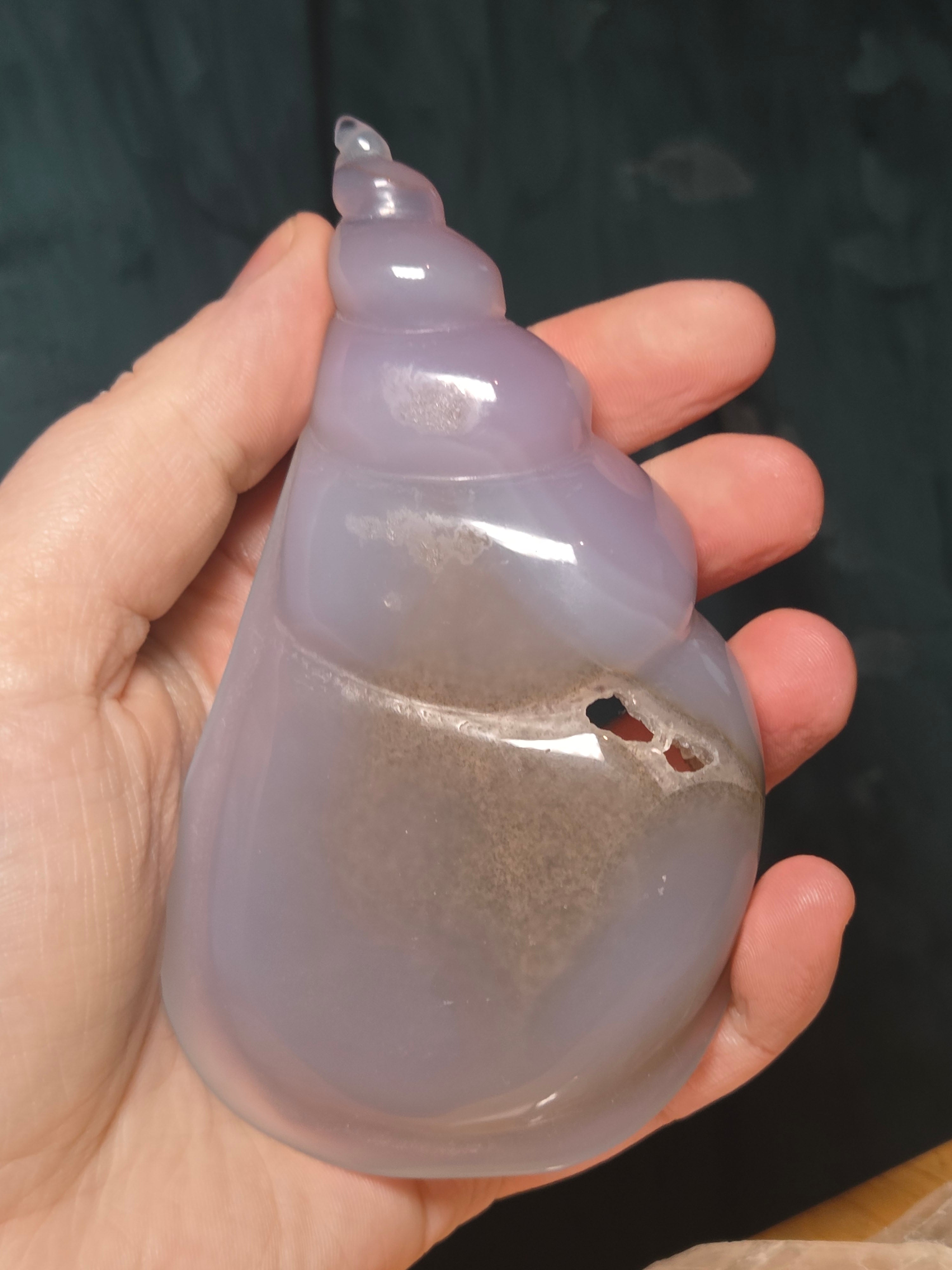 Amazing  duzy agate crystal shell carving