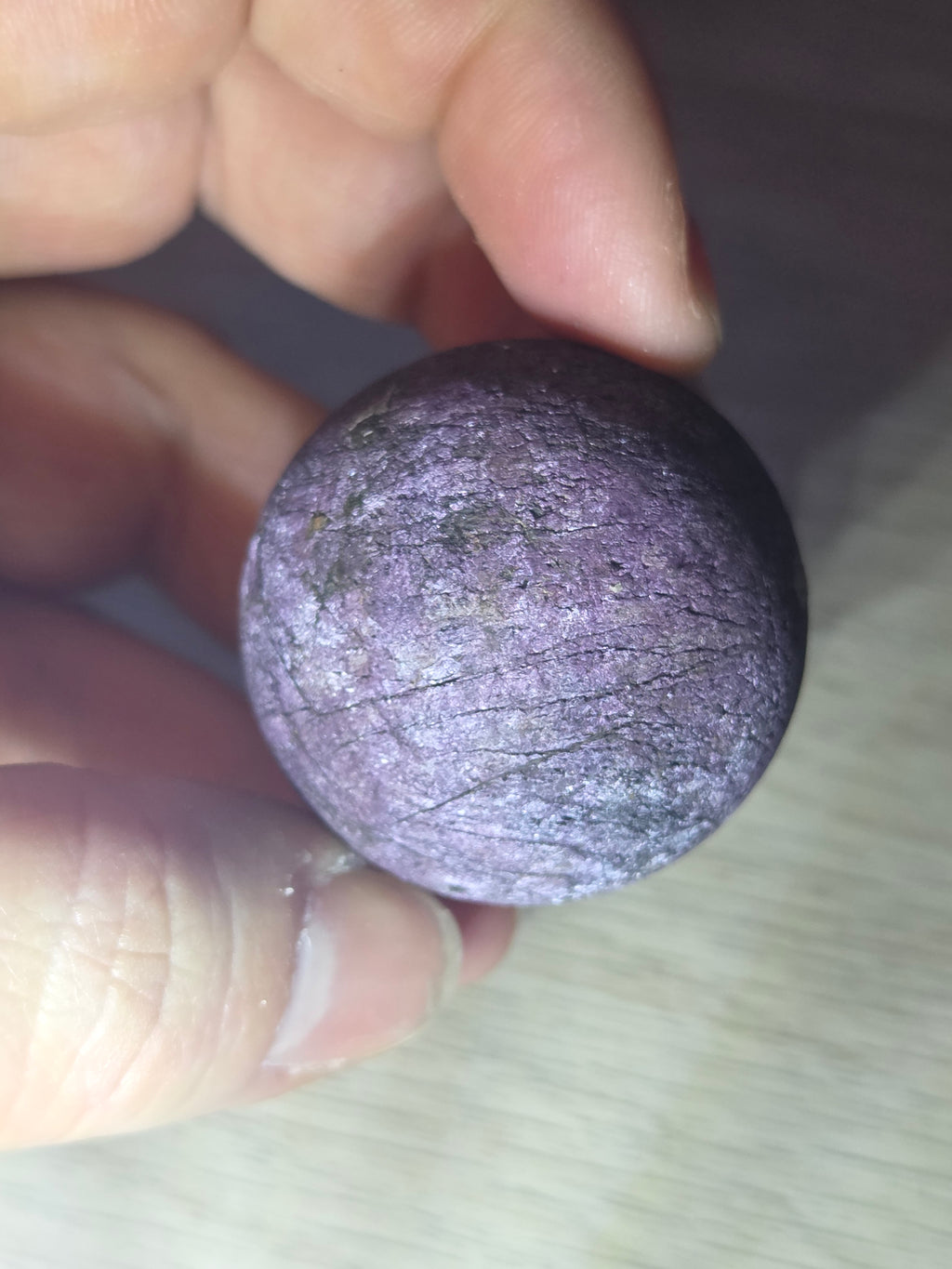 Purperite crystal sphere carving with stand