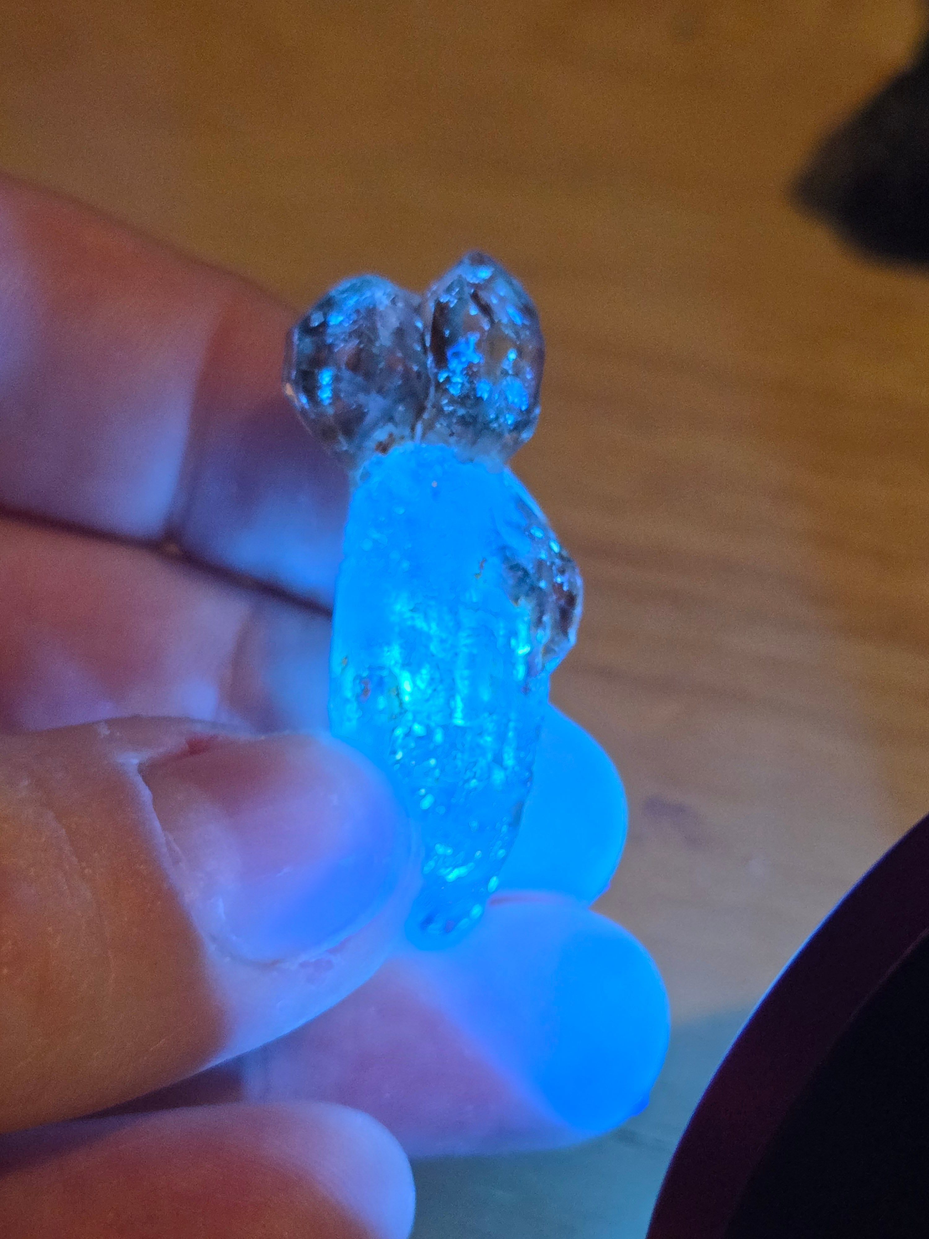 Petroleum crystal specimen